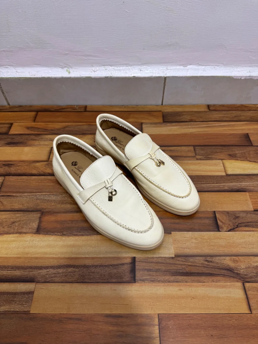 LORO PIANA SUMMER WALK
