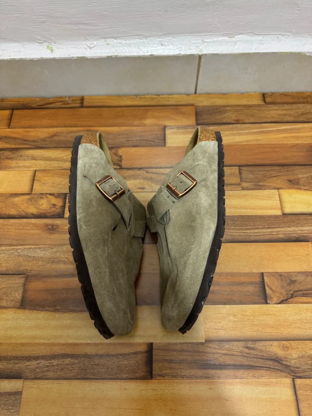 BIRKENSTOCK CLOGS