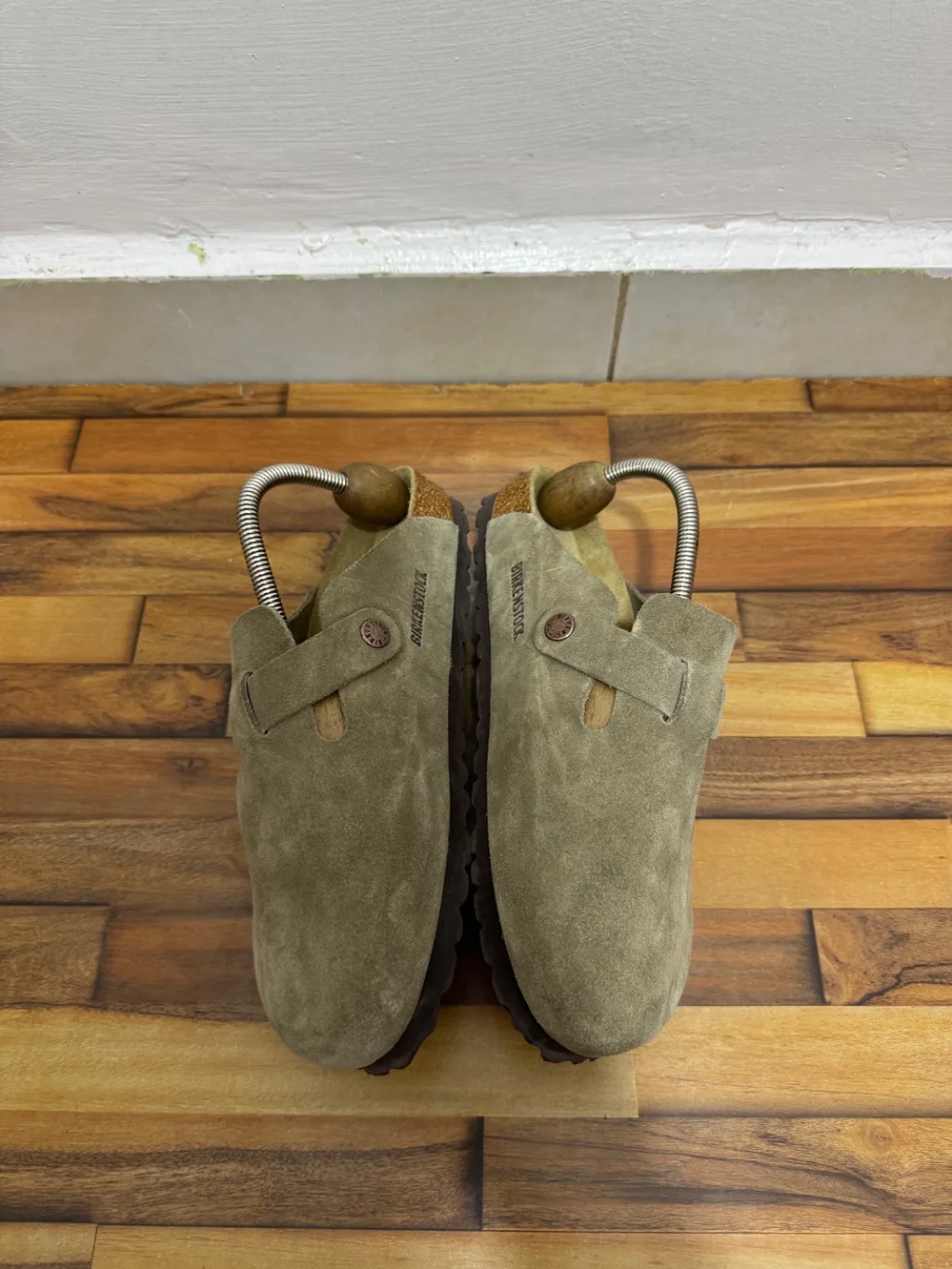 BIRKENSTOCK CLOGS
