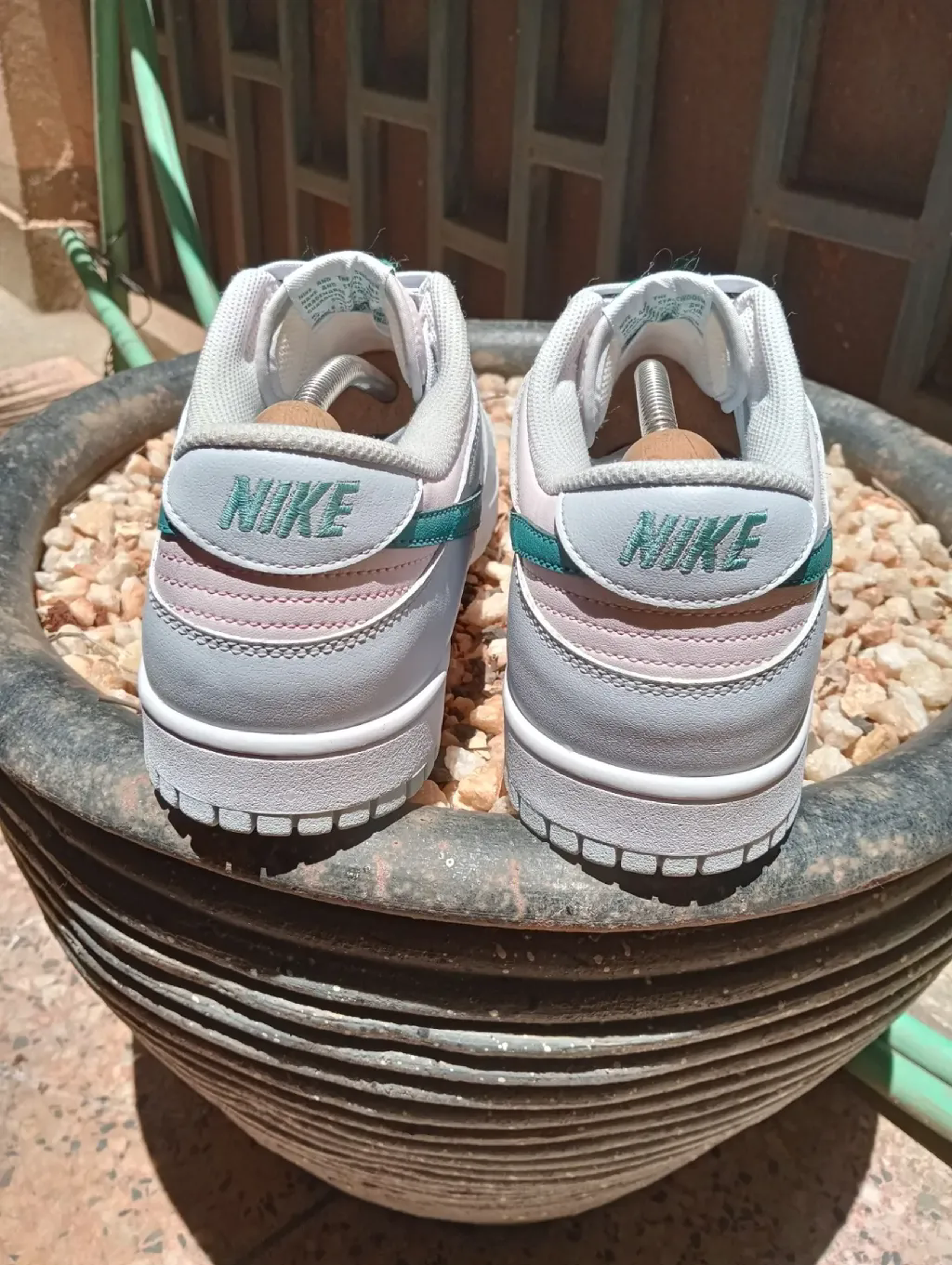 NIKE DUNKS
