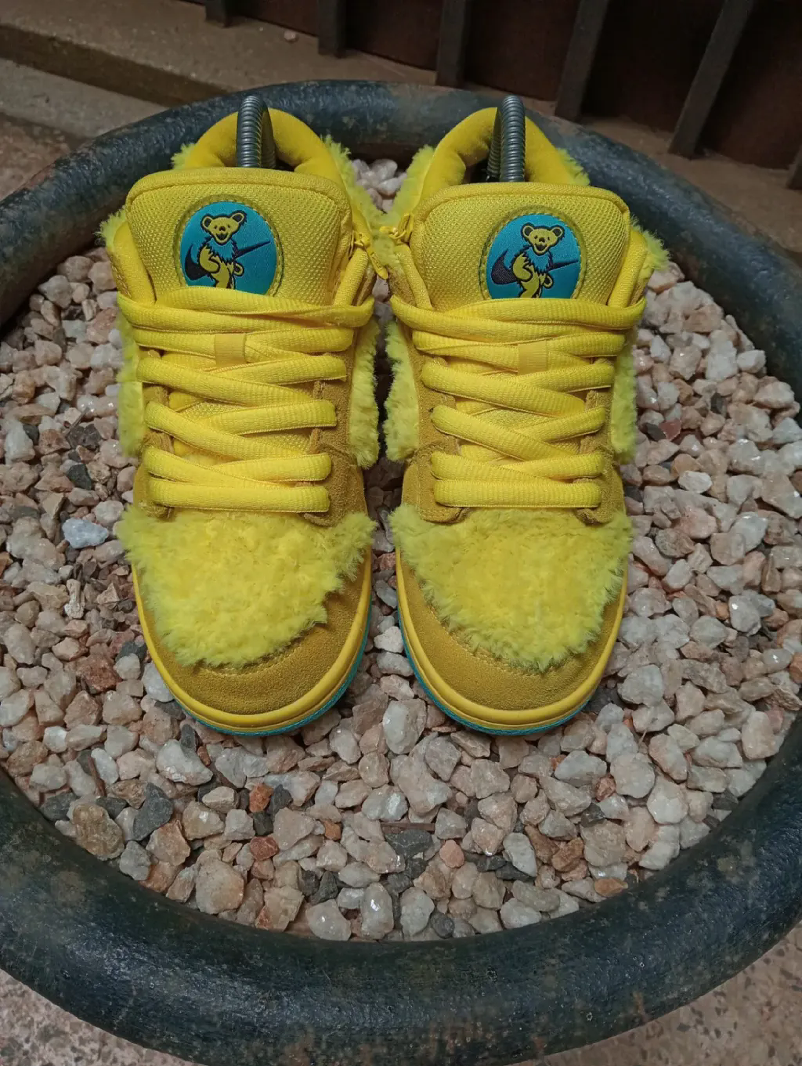 NIKE SB DUNKS 💛