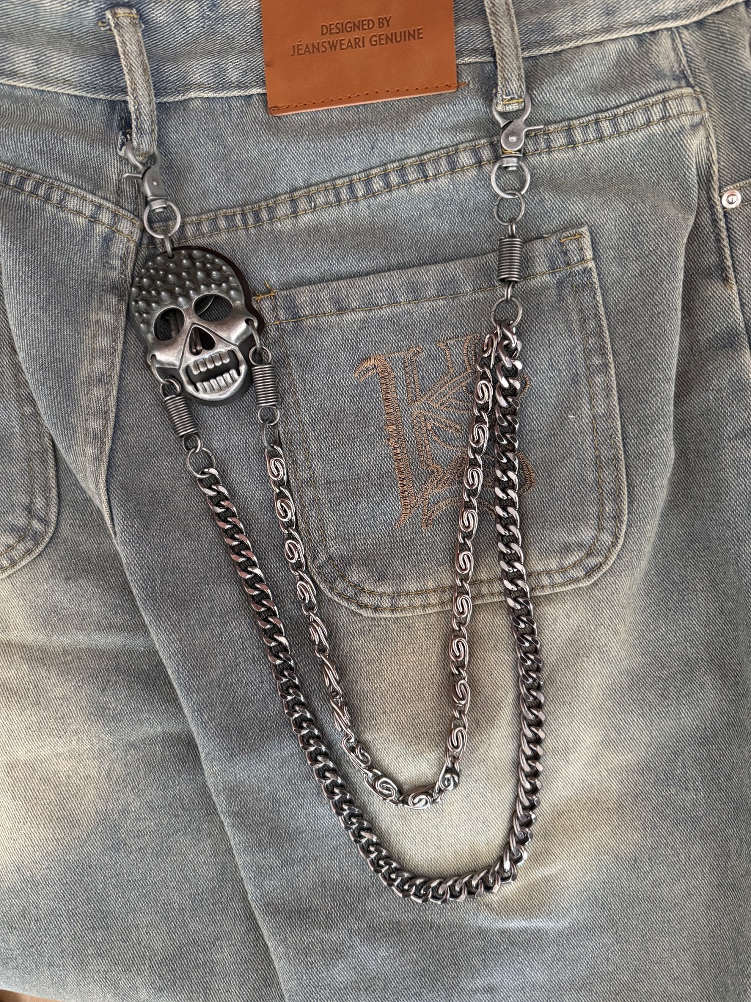 Pant chain