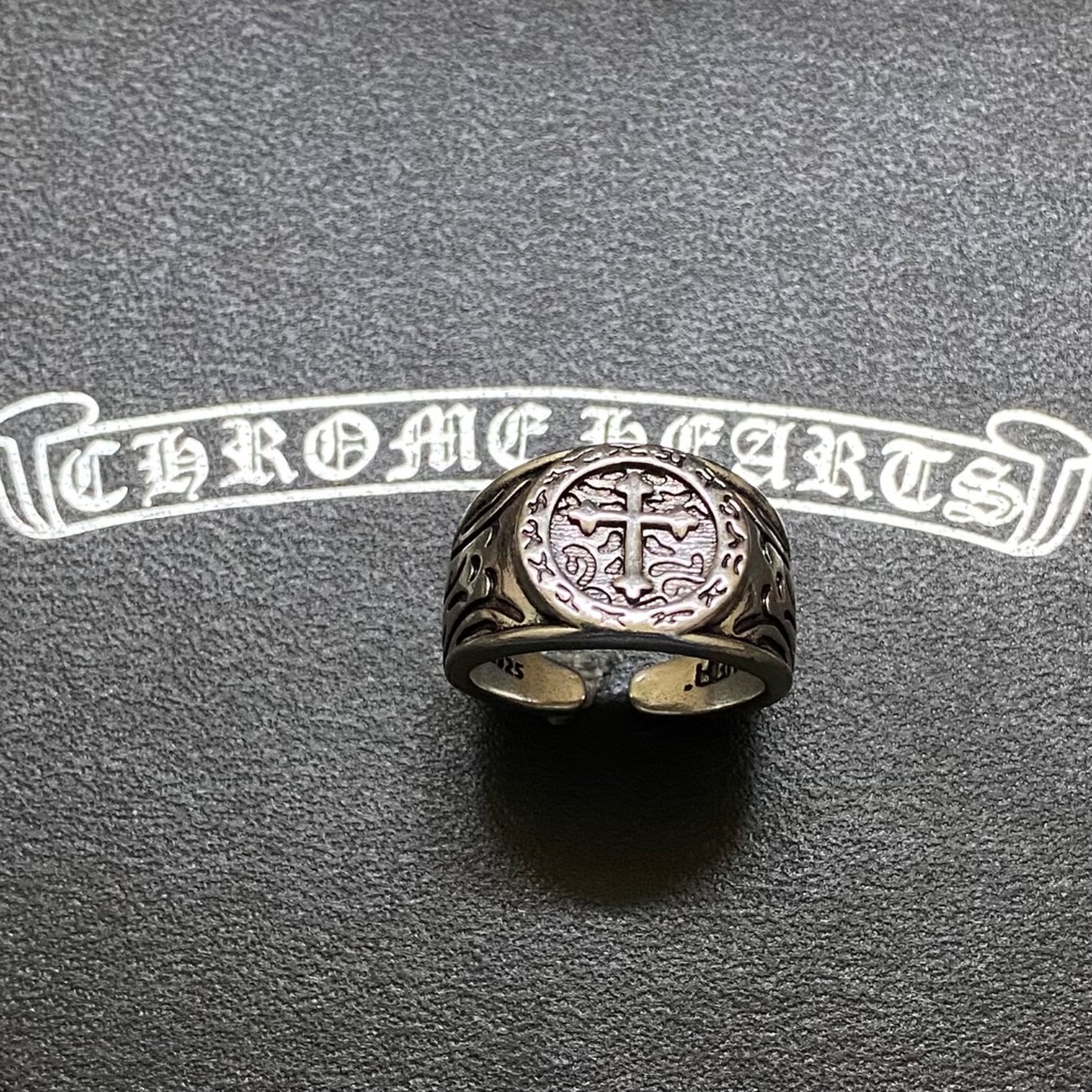 Chrome hearts ring