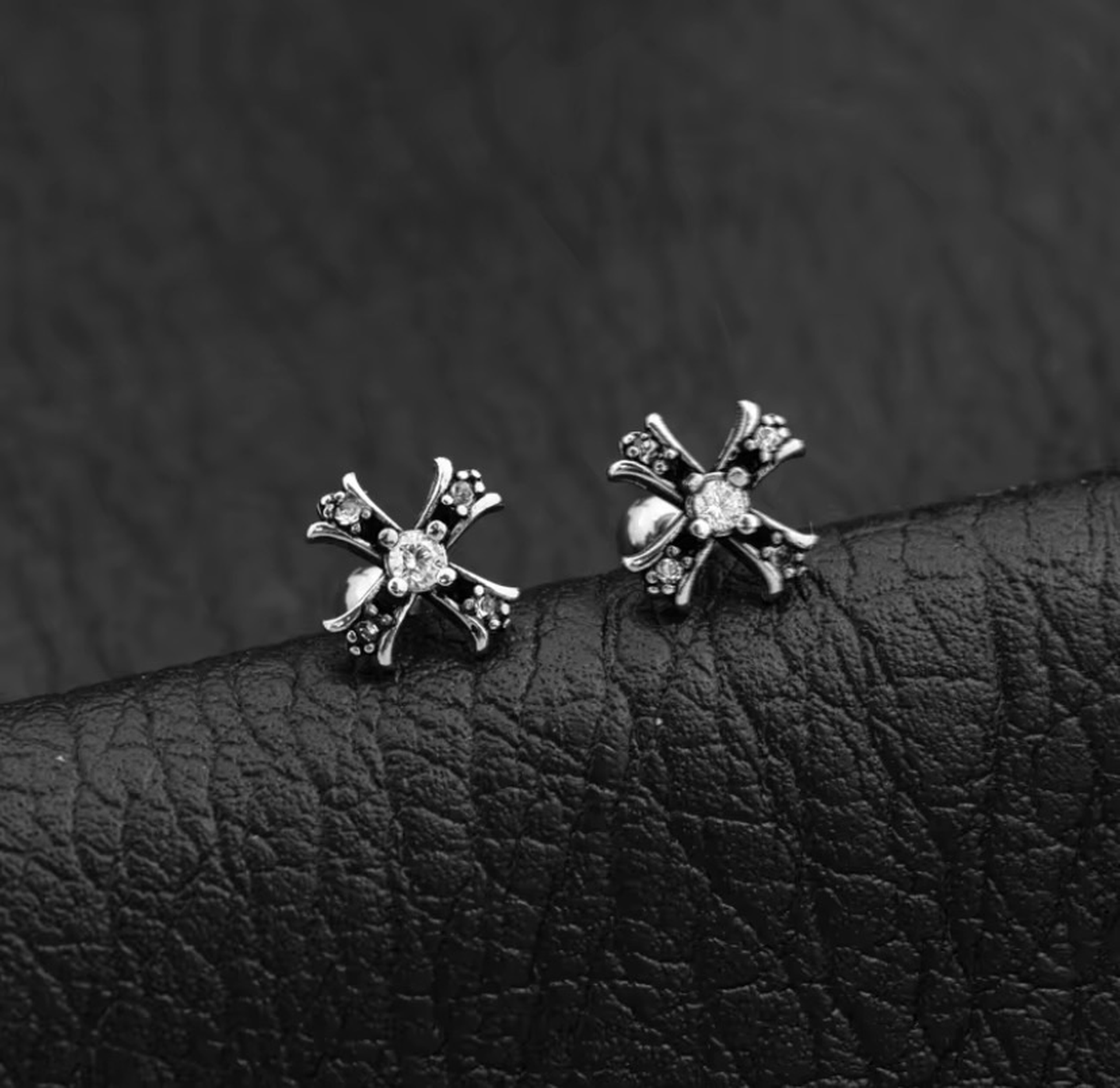 Chrome hearts earrings 