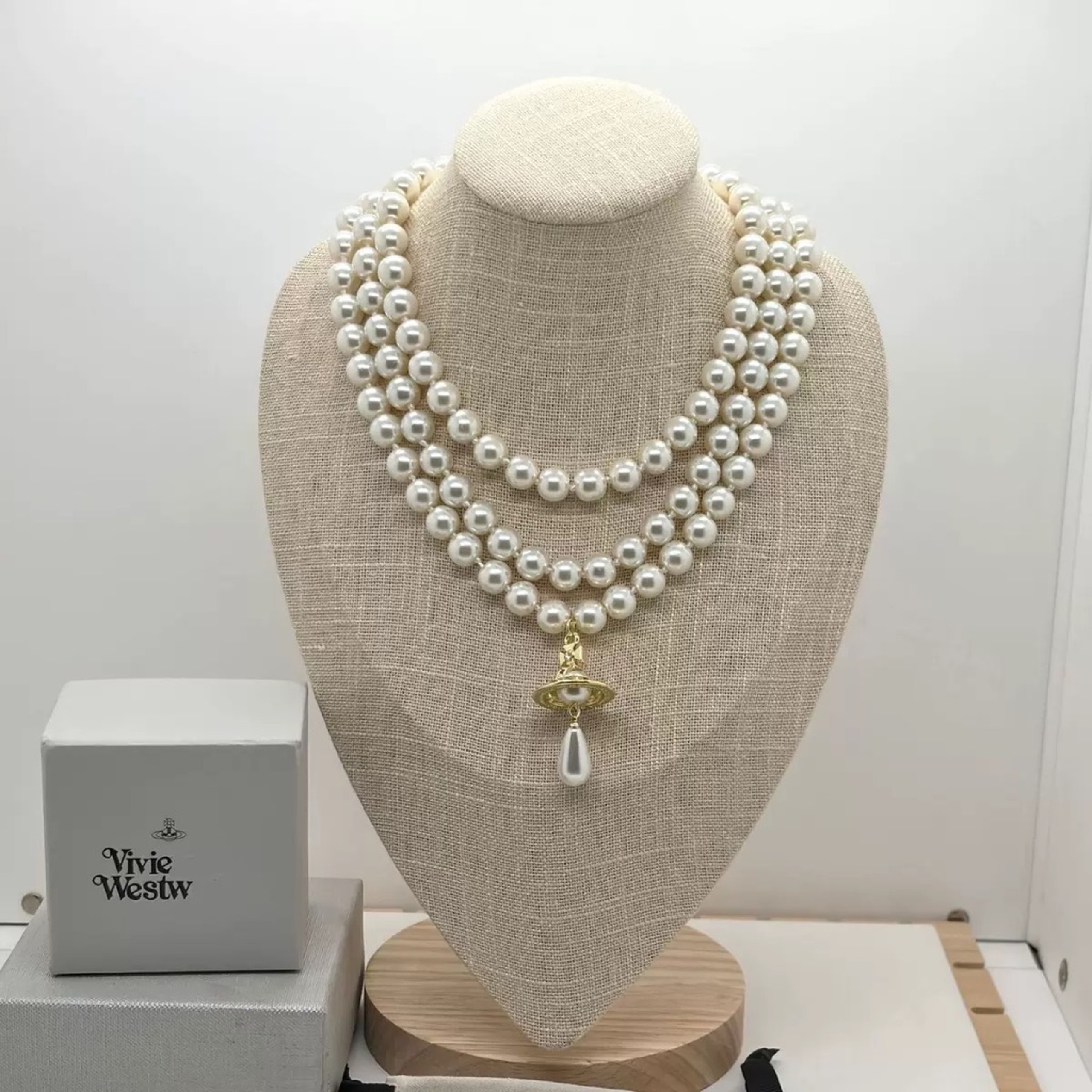 Vivienne Westwood 3-Row Choker Necklace 