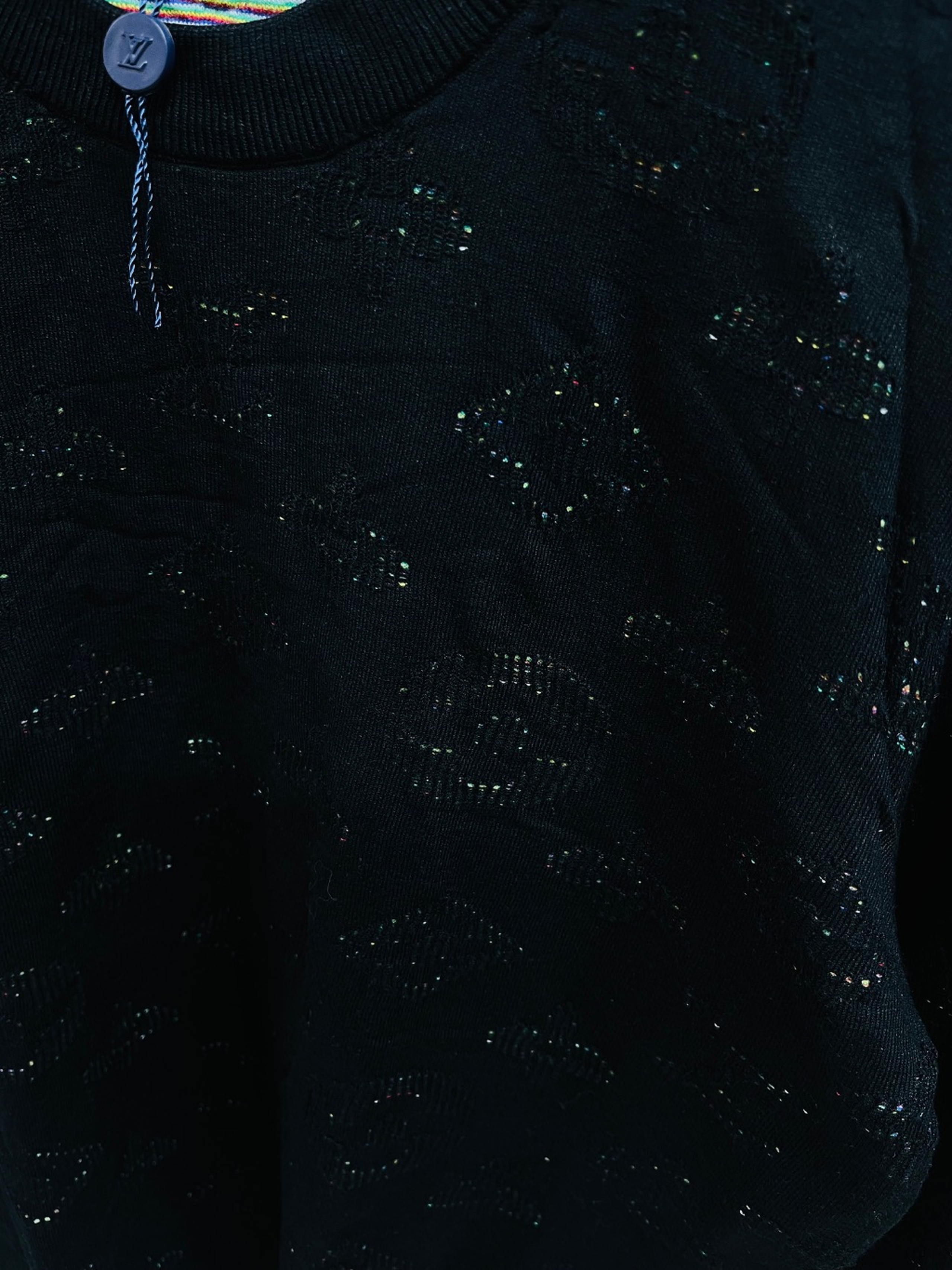 LV sweater