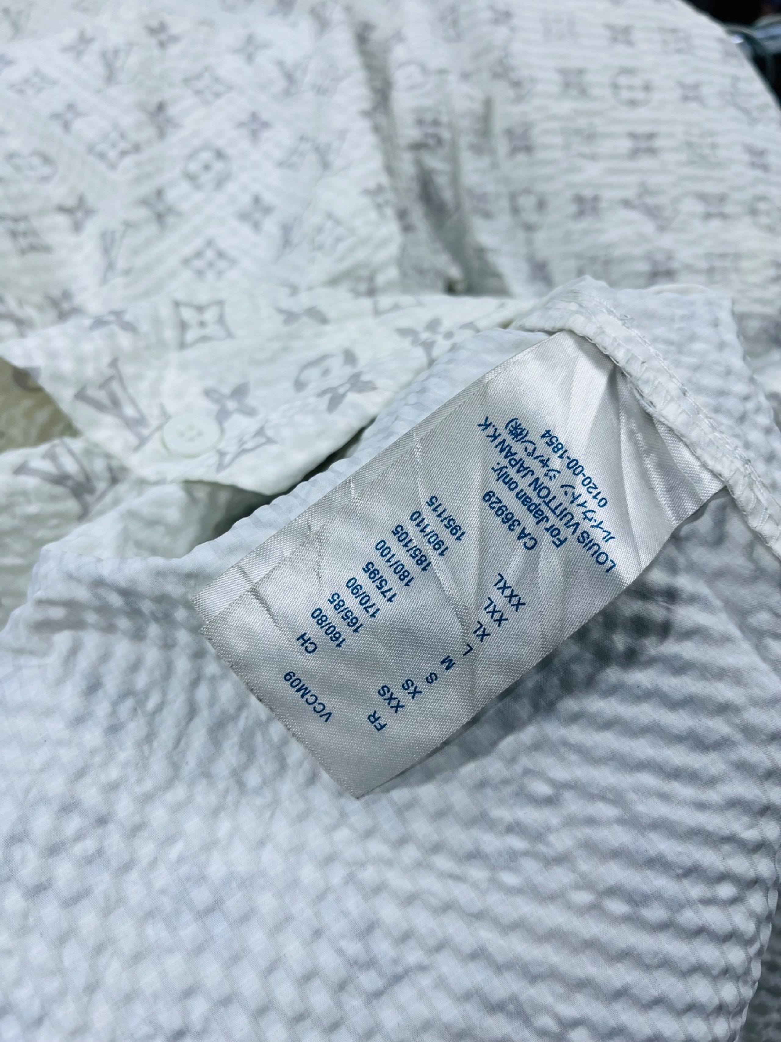LV shirt