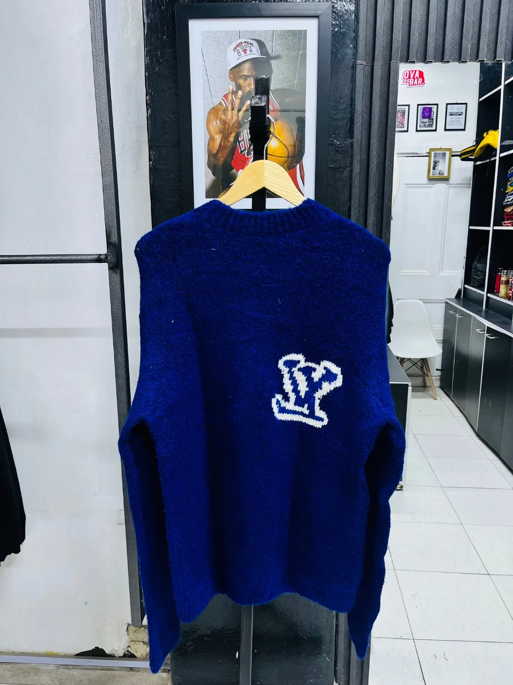 LV sweater