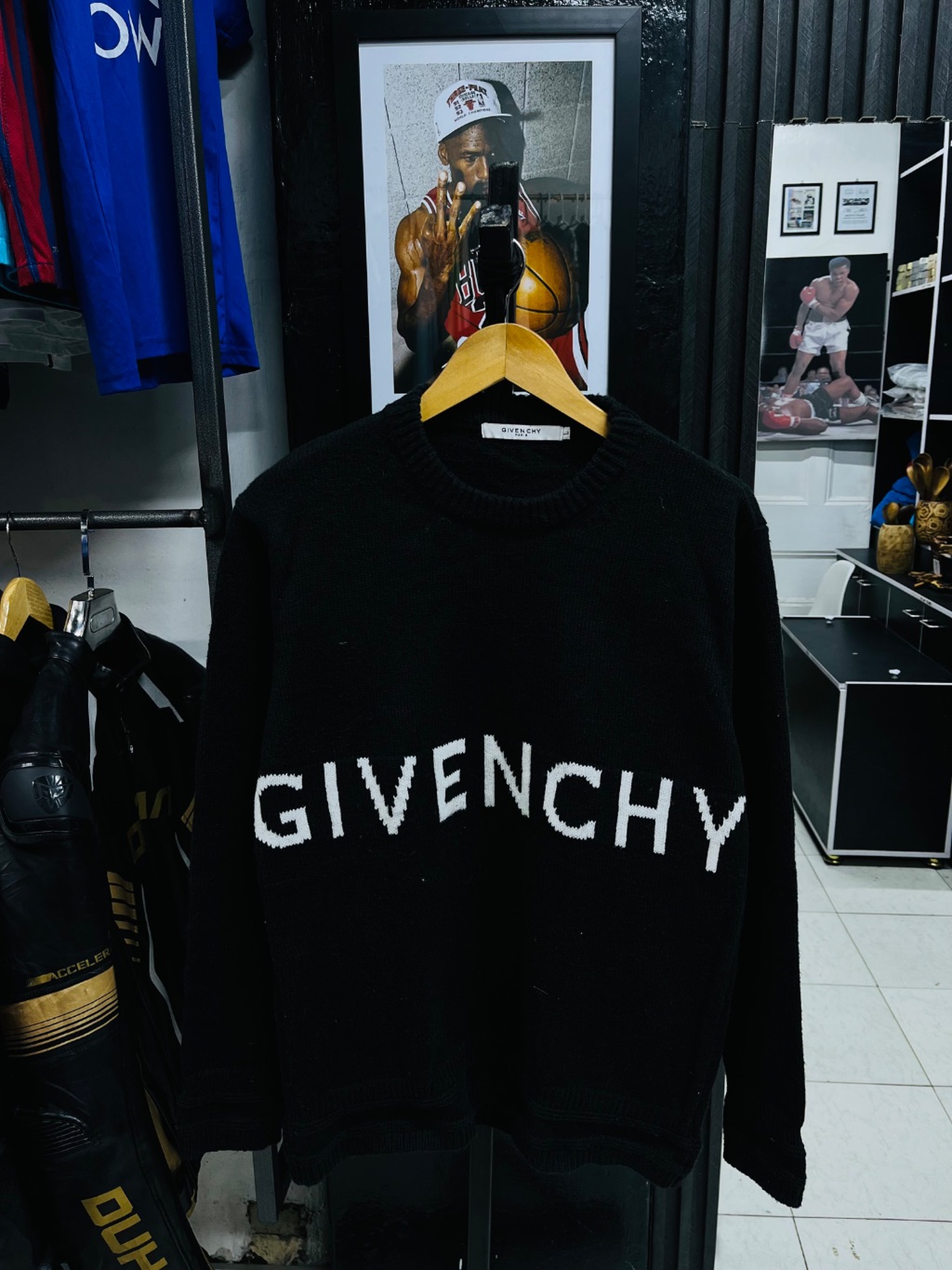 Givenchy sweater