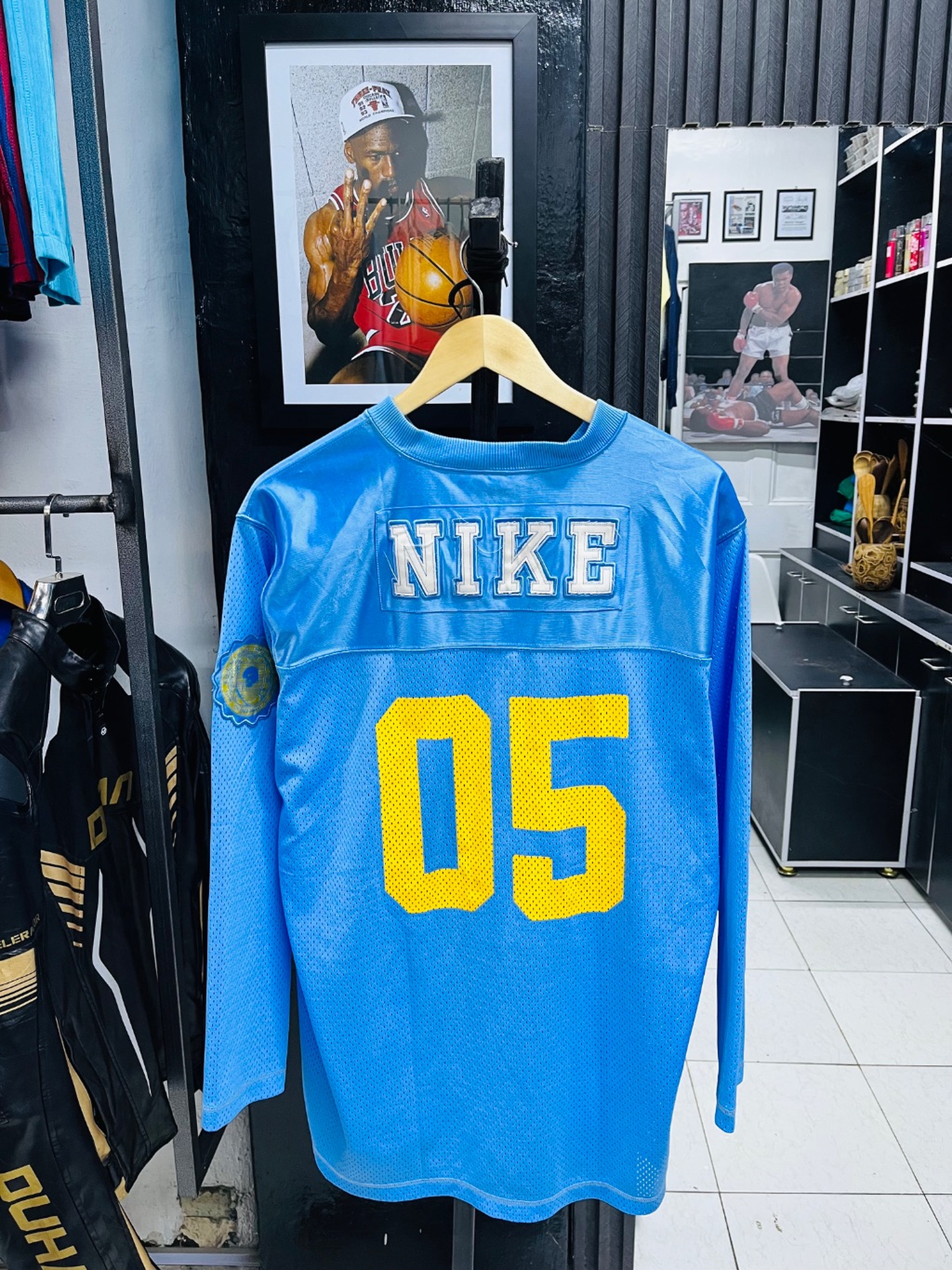 Nike jersey 