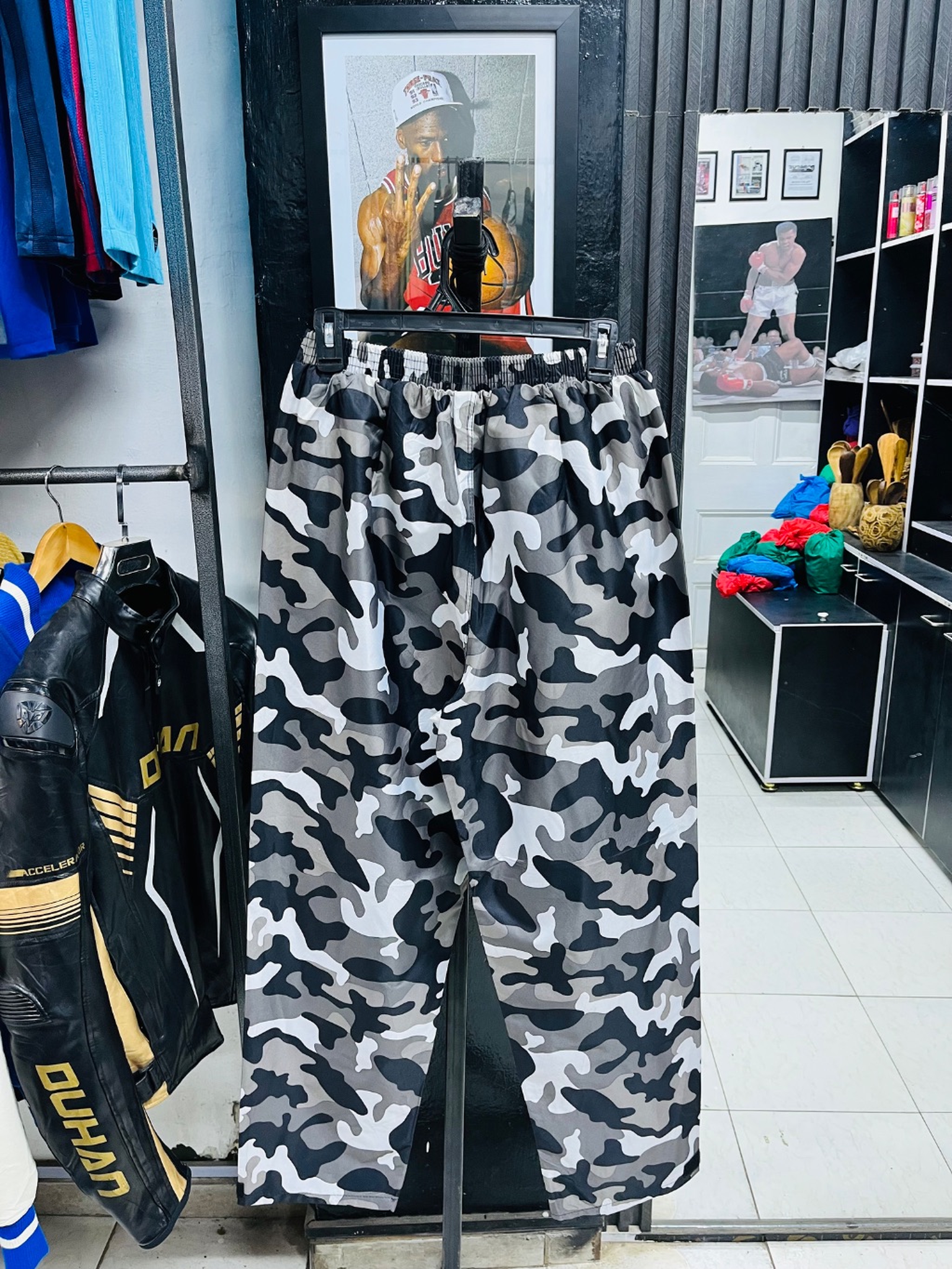 Camo pants 