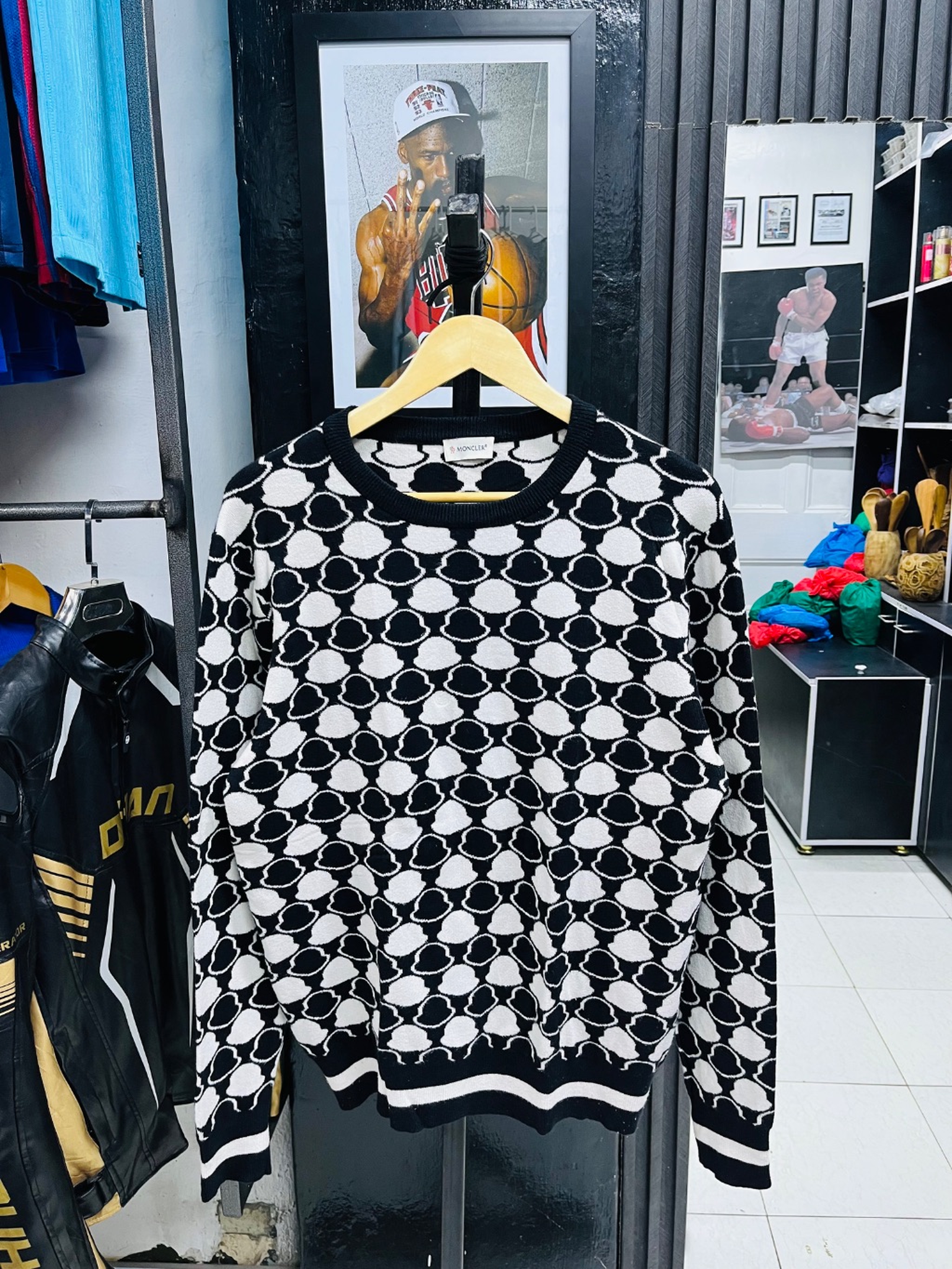 Moncler sweater