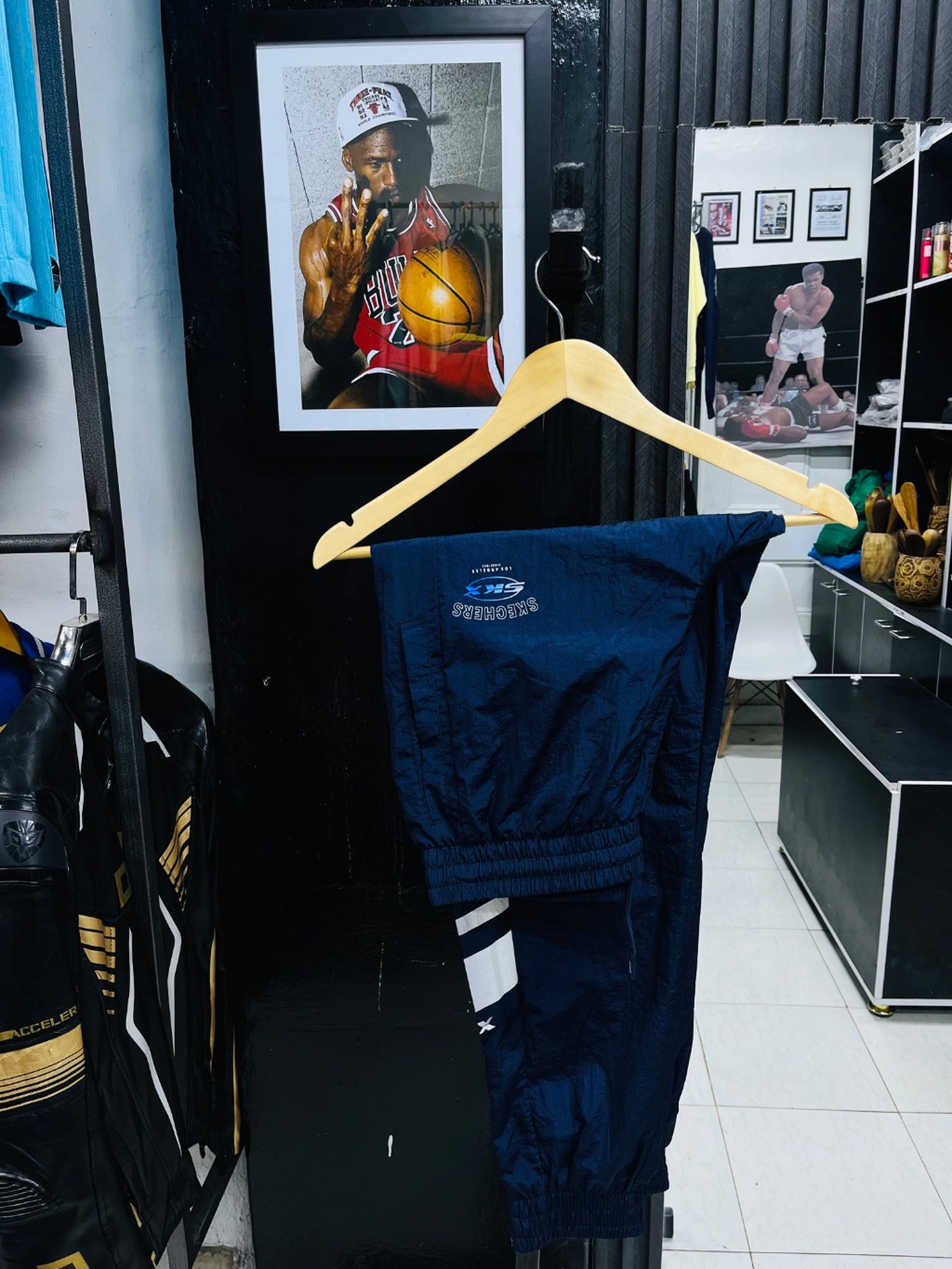 Sketchers pants