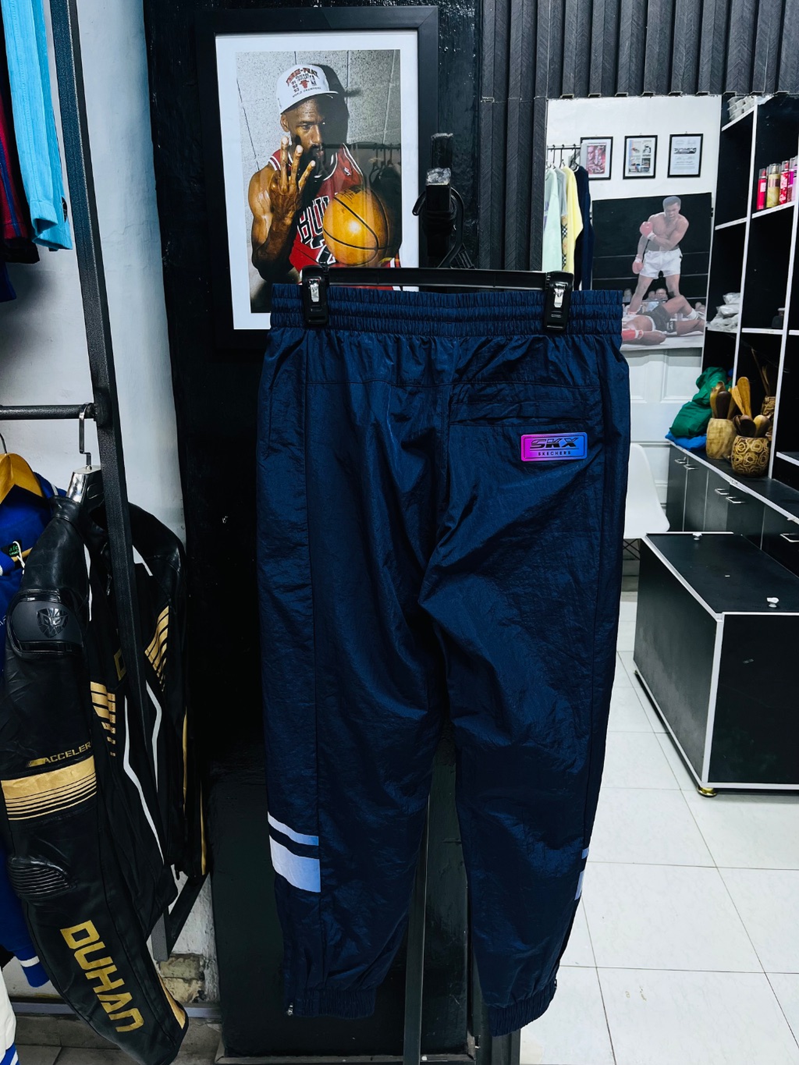 Sketchers pants