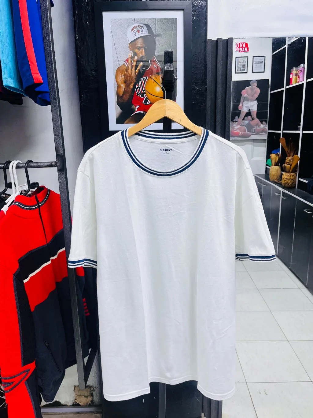 Old Navy Tshirt