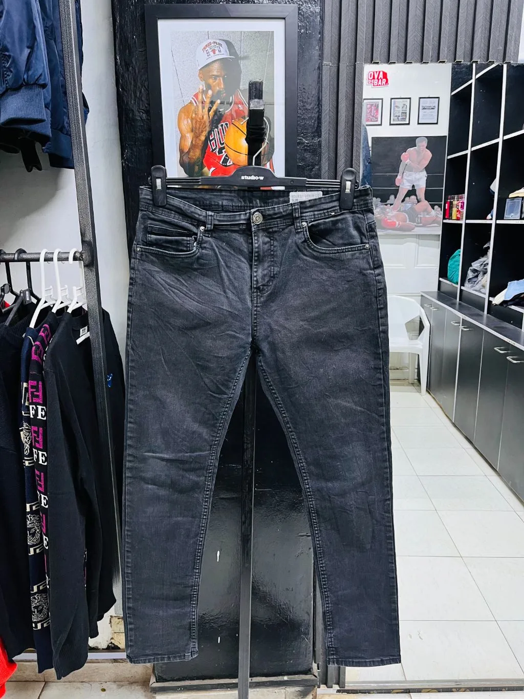 Jeans