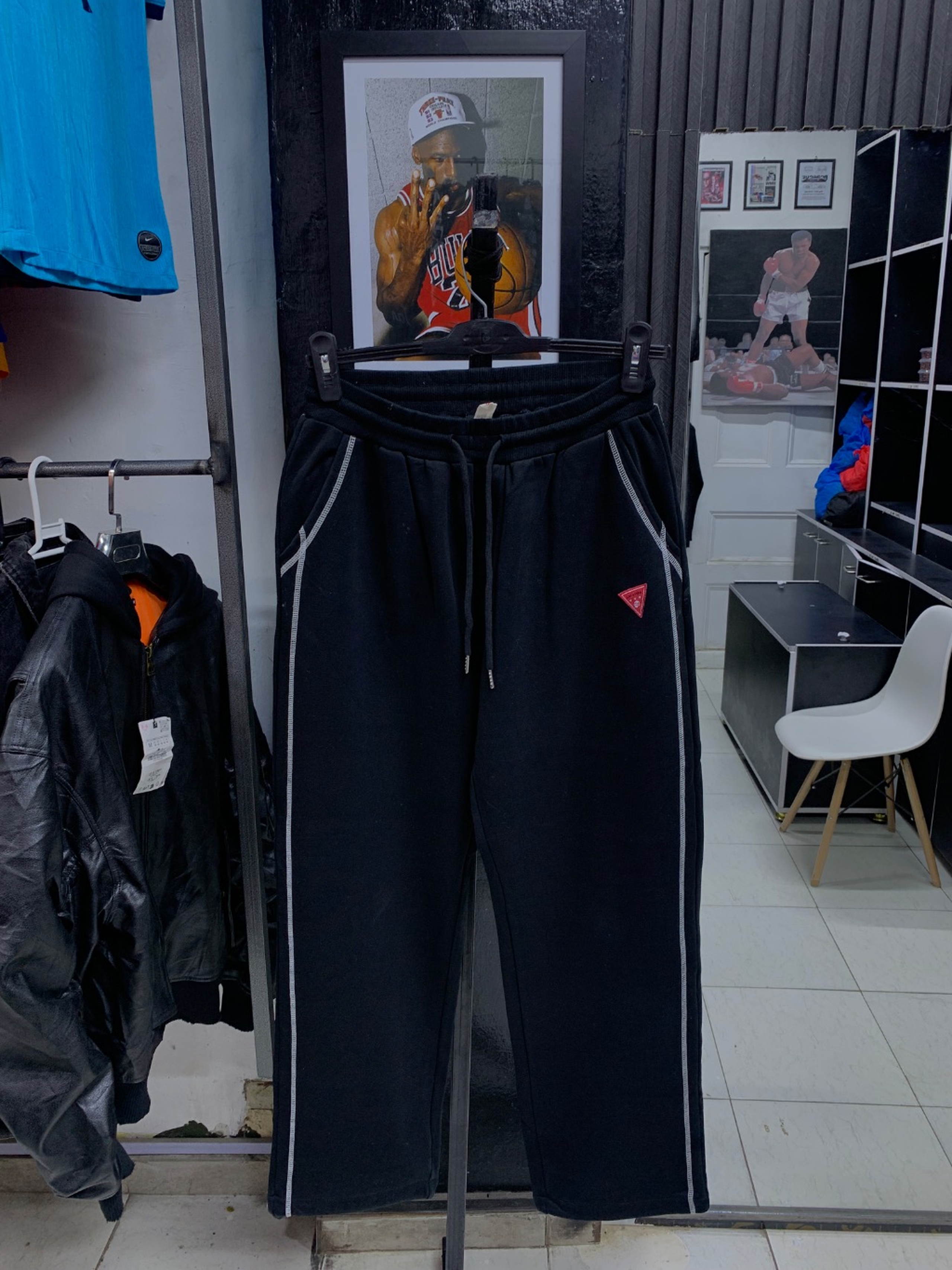 Wide leg pants