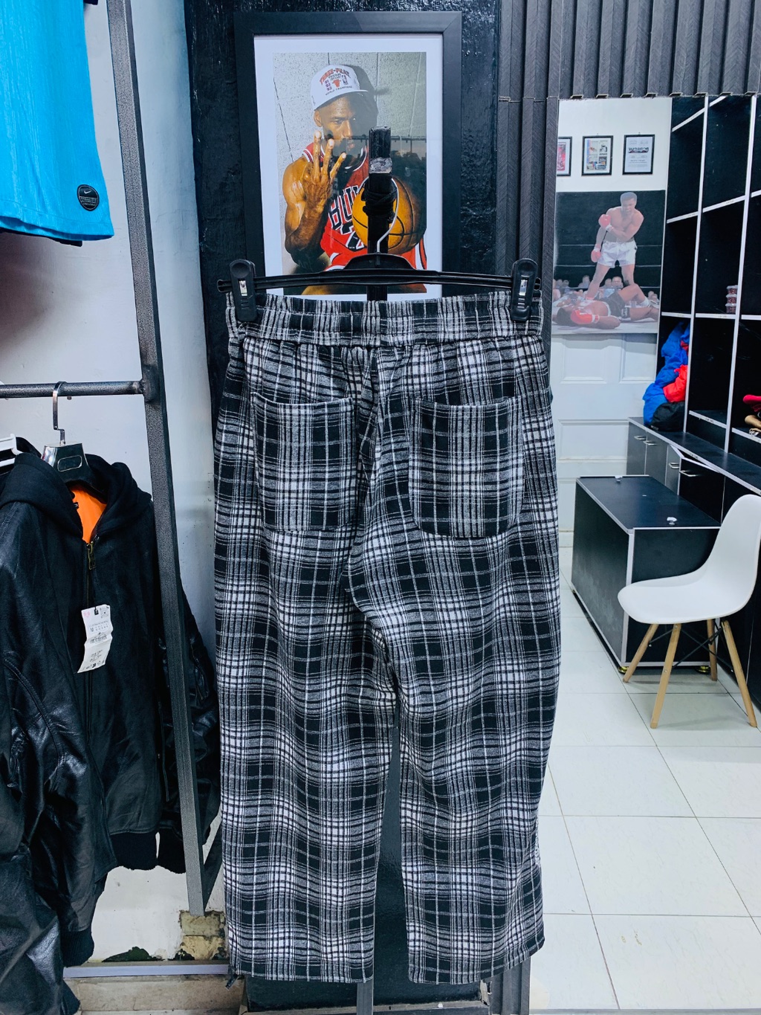 Wide leg pants
