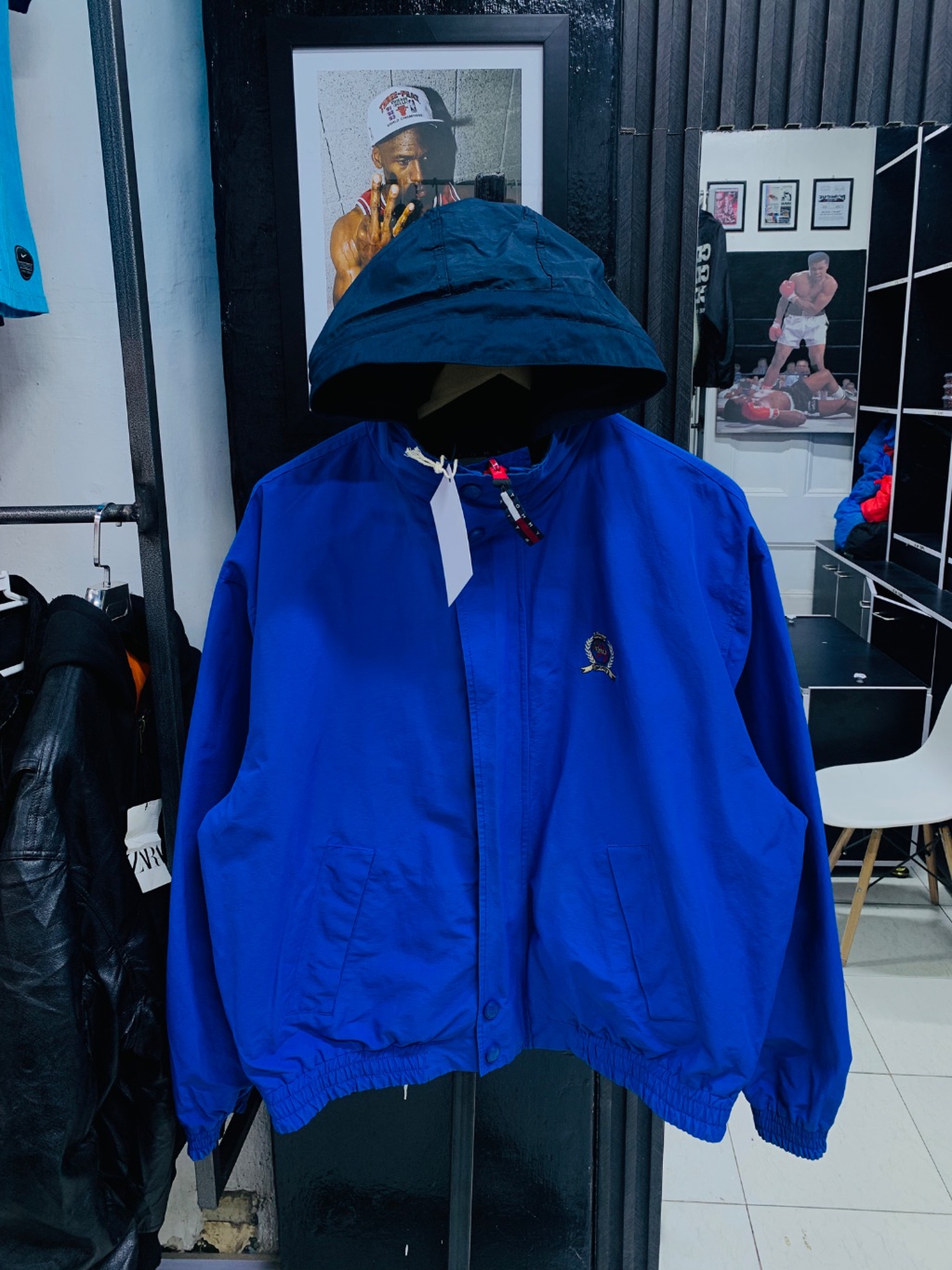 TH X Kith