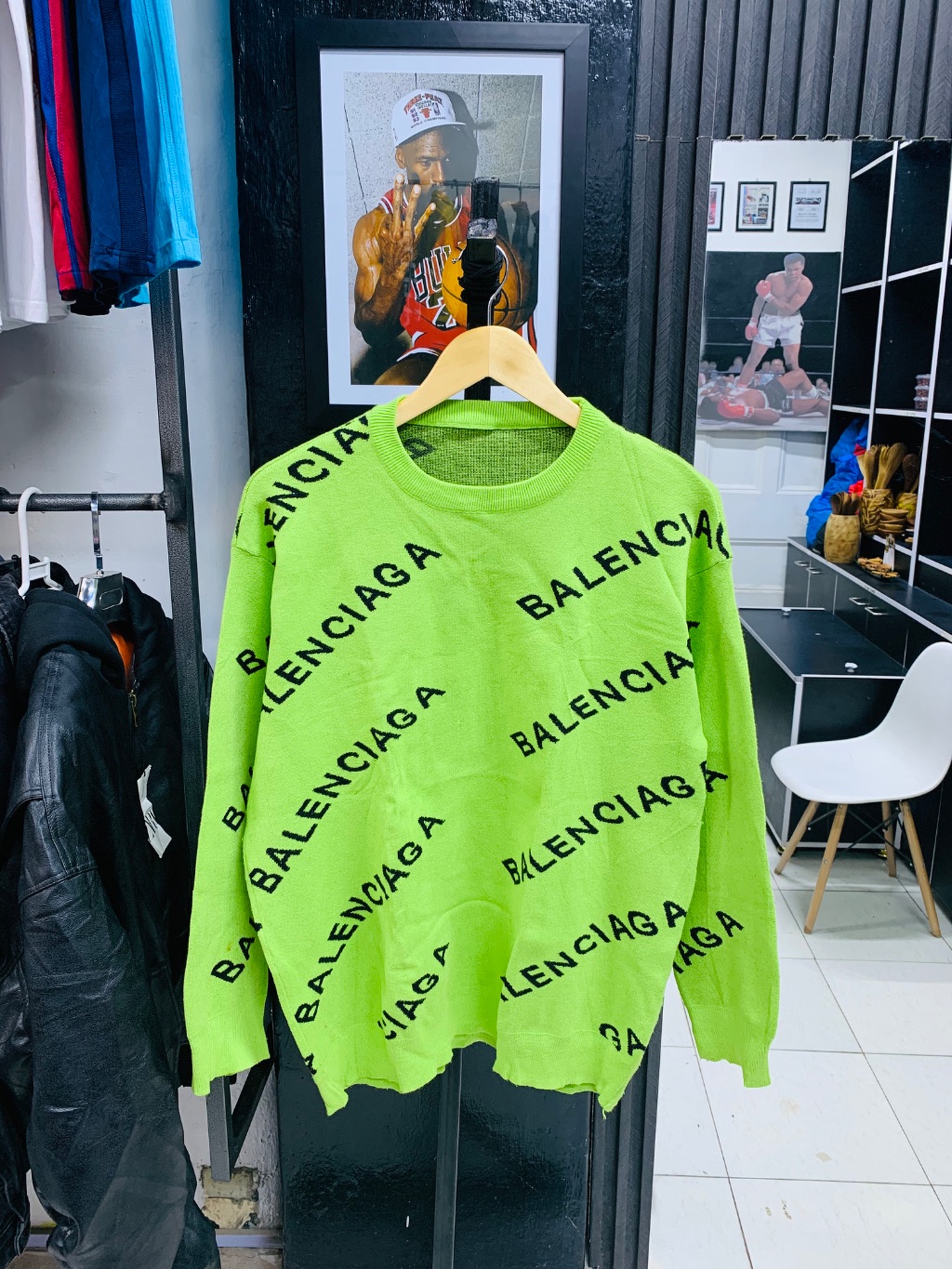 Balenciage sweater