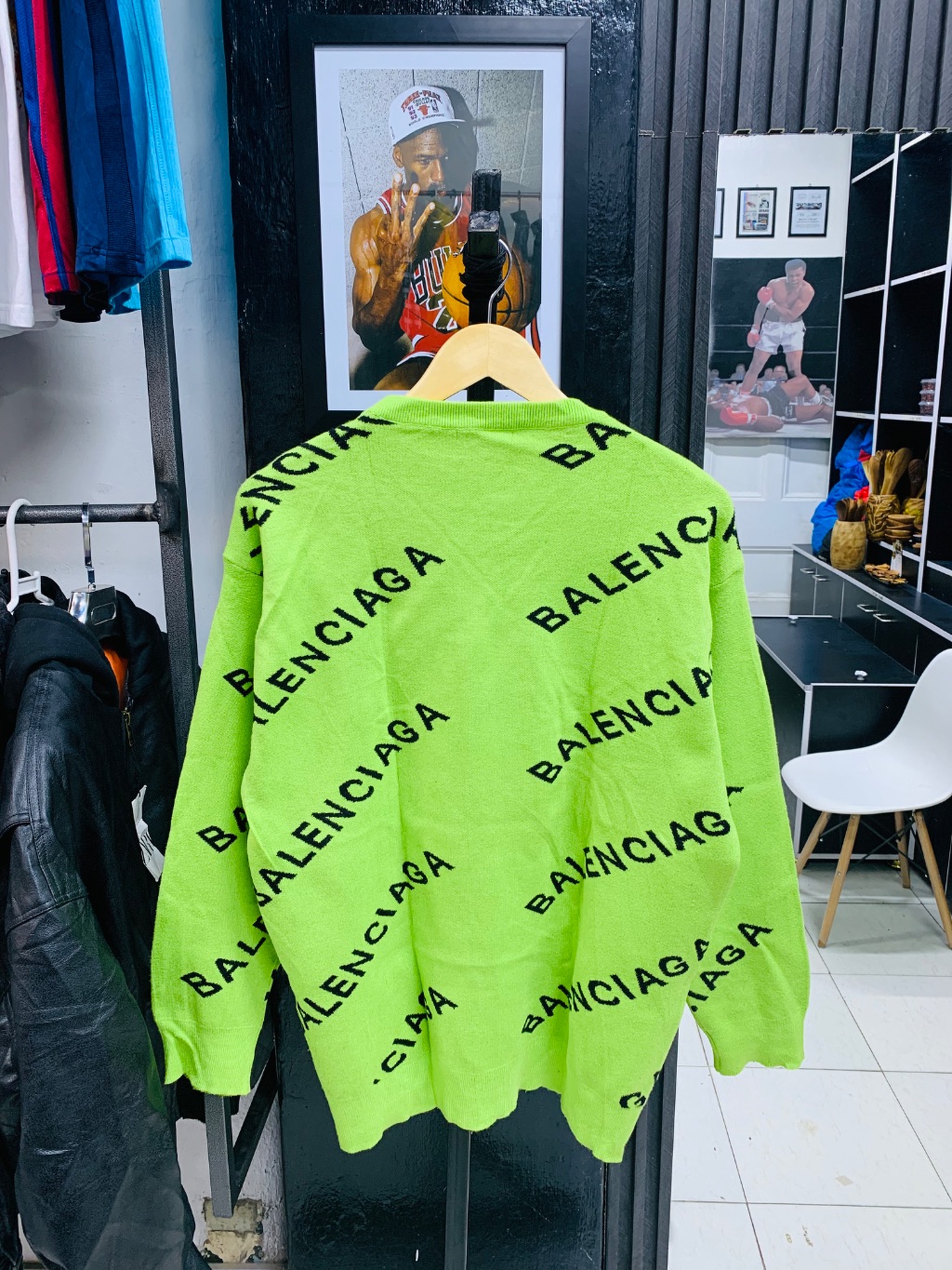 Balenciage sweater