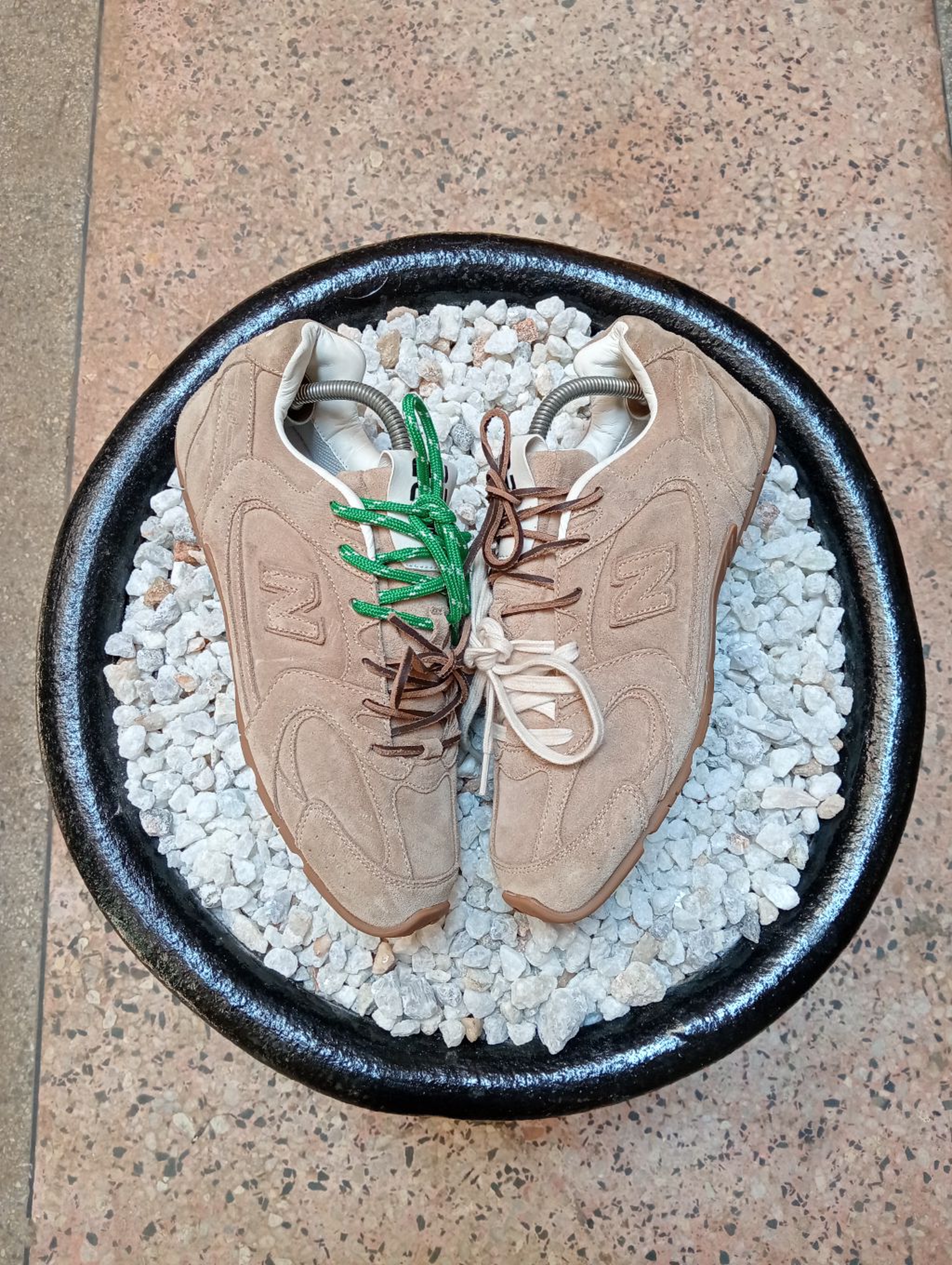NEWBALANCE 530 X MIUMIU 