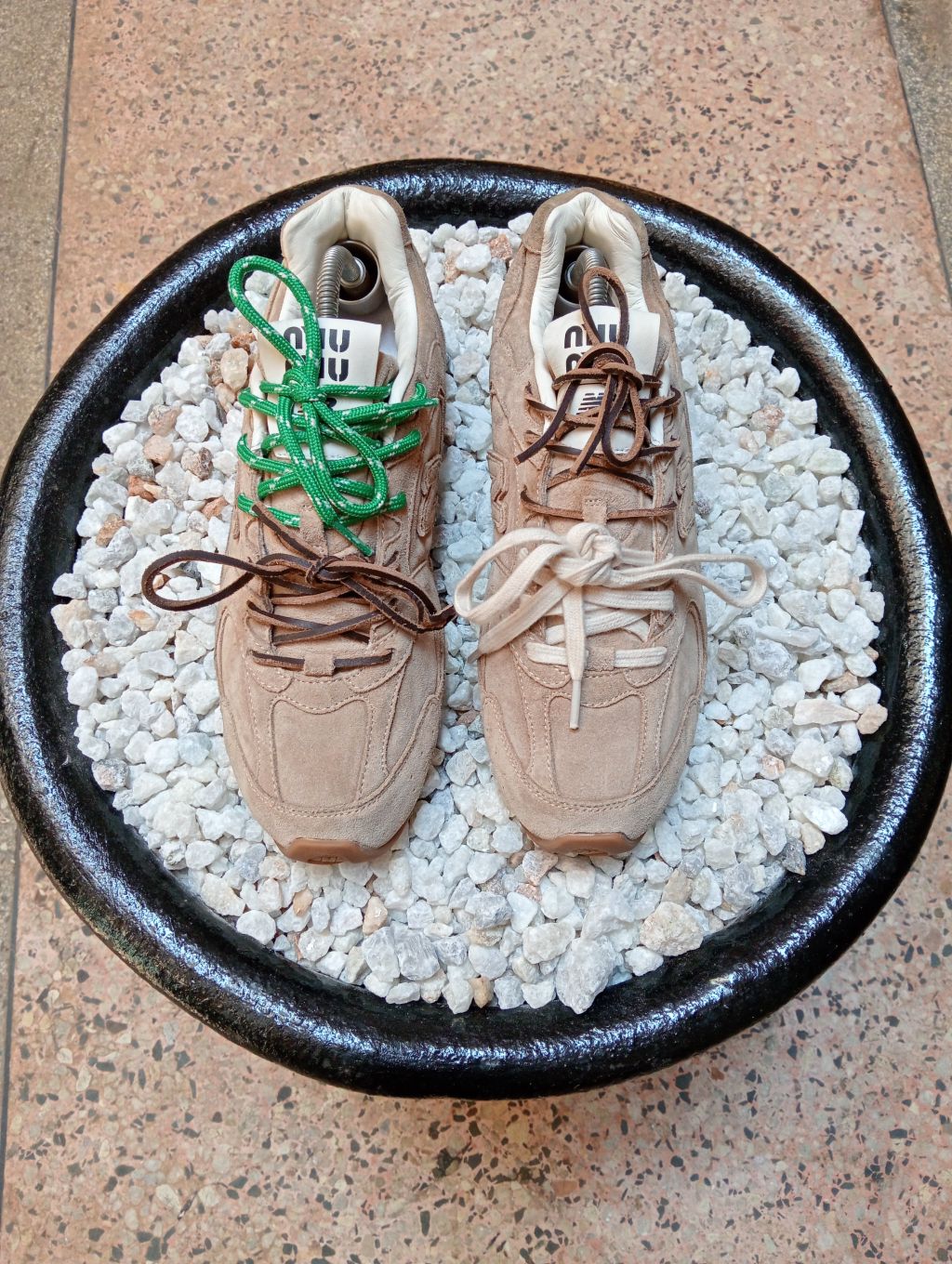 NEWBALANCE 530 X MIUMIU 
