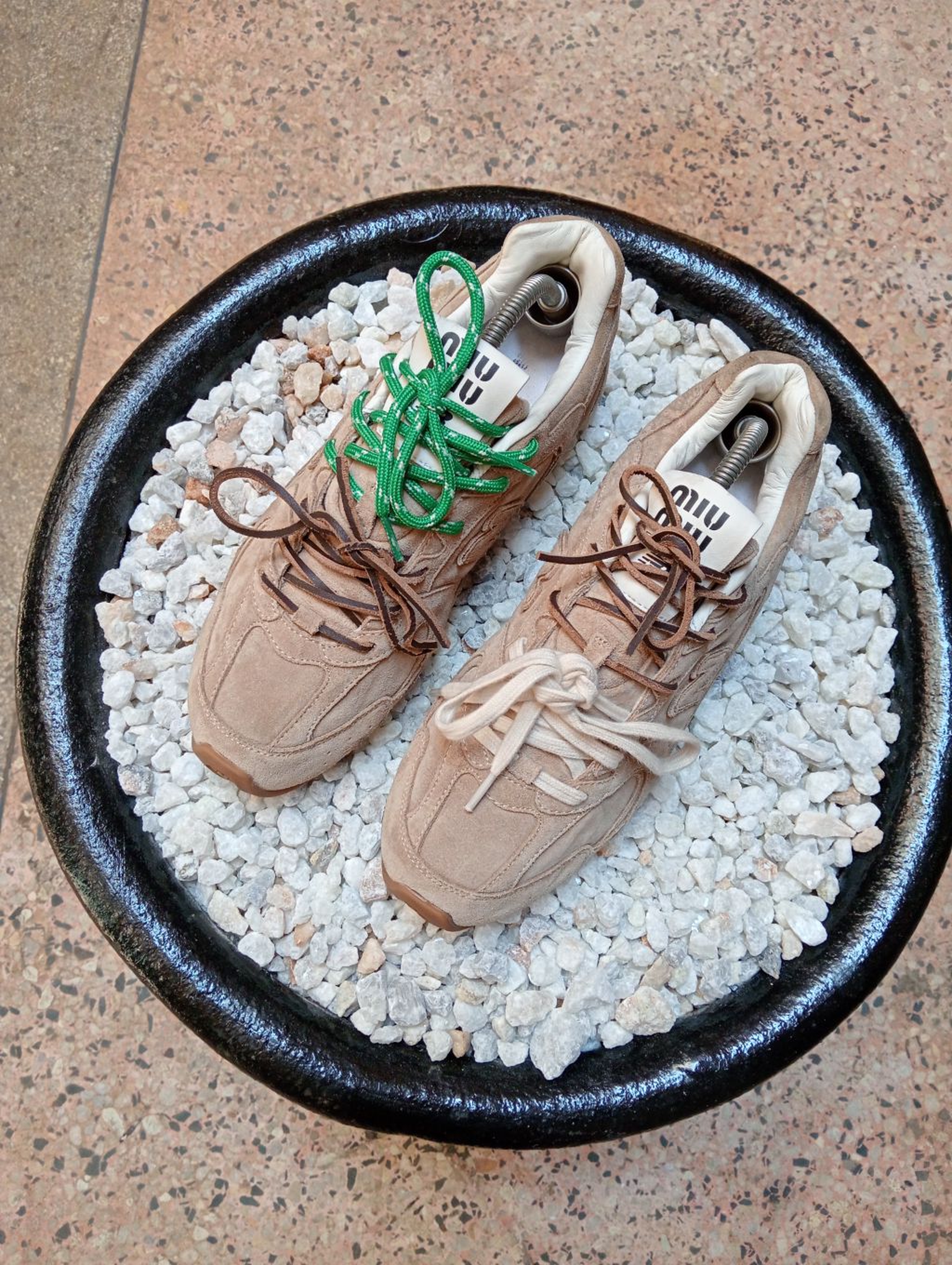 NEWBALANCE 530 X MIUMIU 