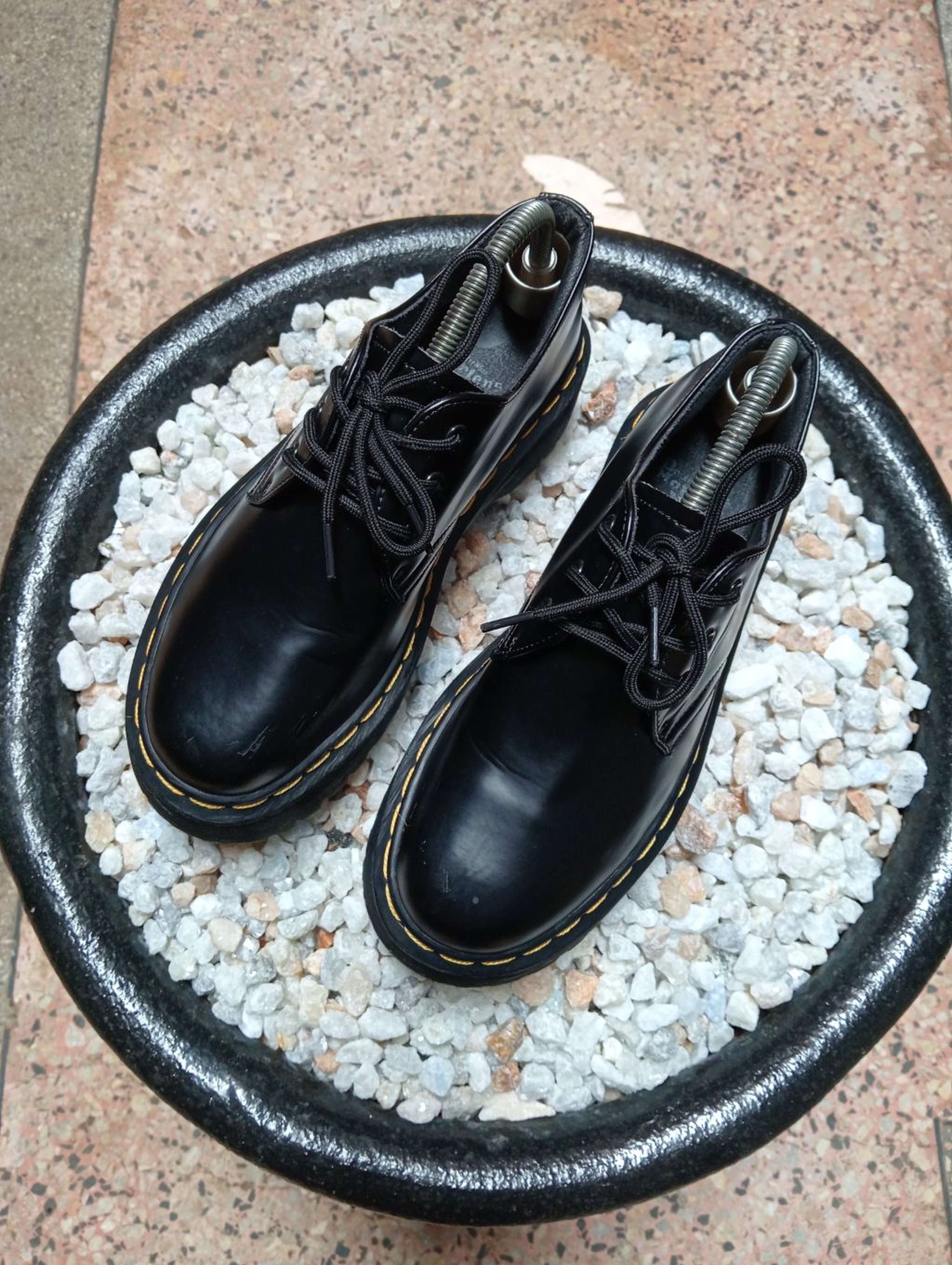 DR MARTENS 