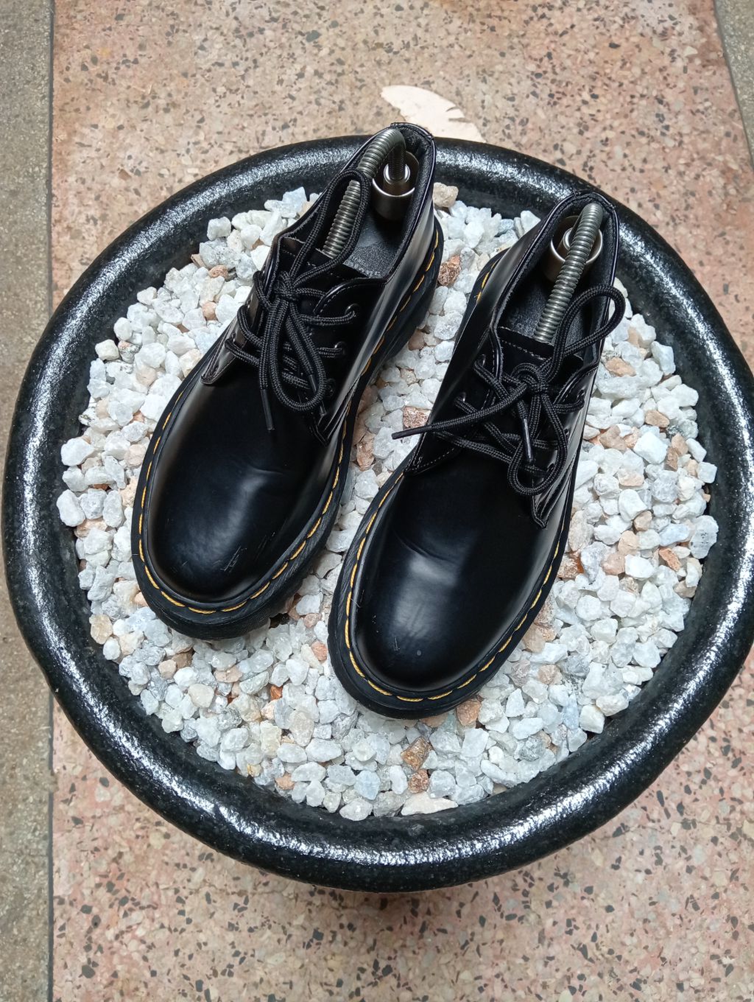 DR MARTENS 