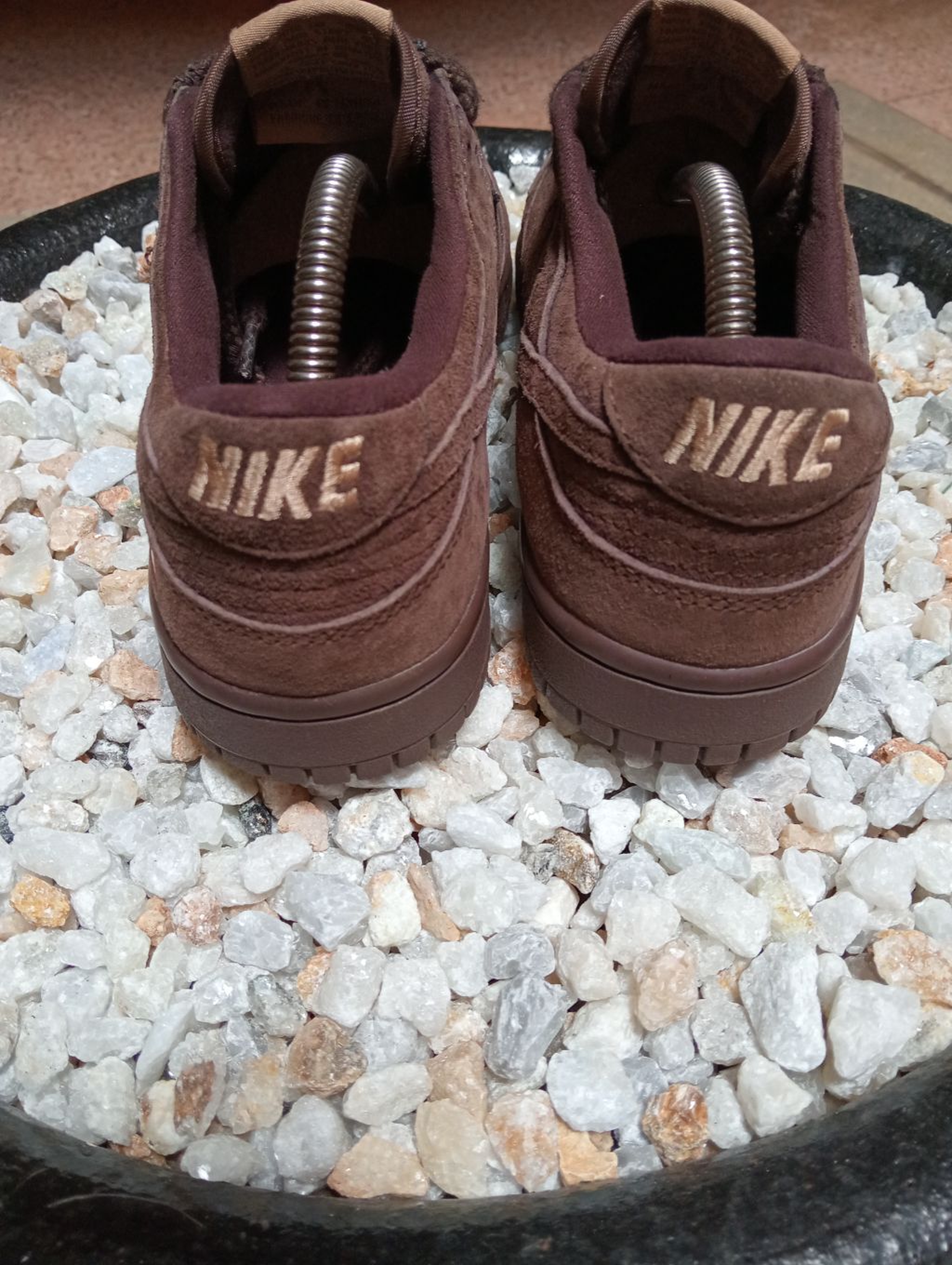 NIKE SB DUNKS X SUPREME 🤎