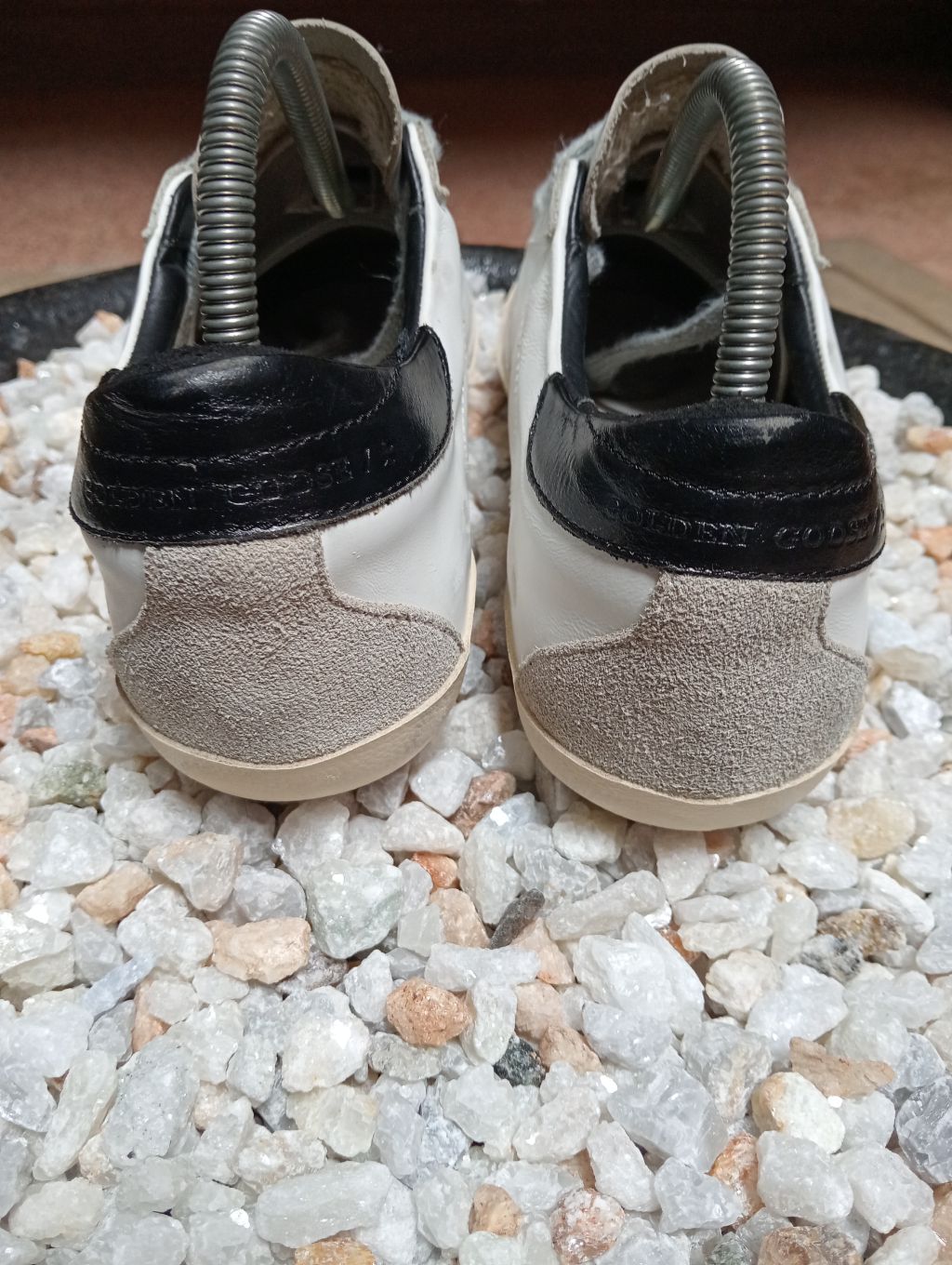 GOLDEN GOOSE 
