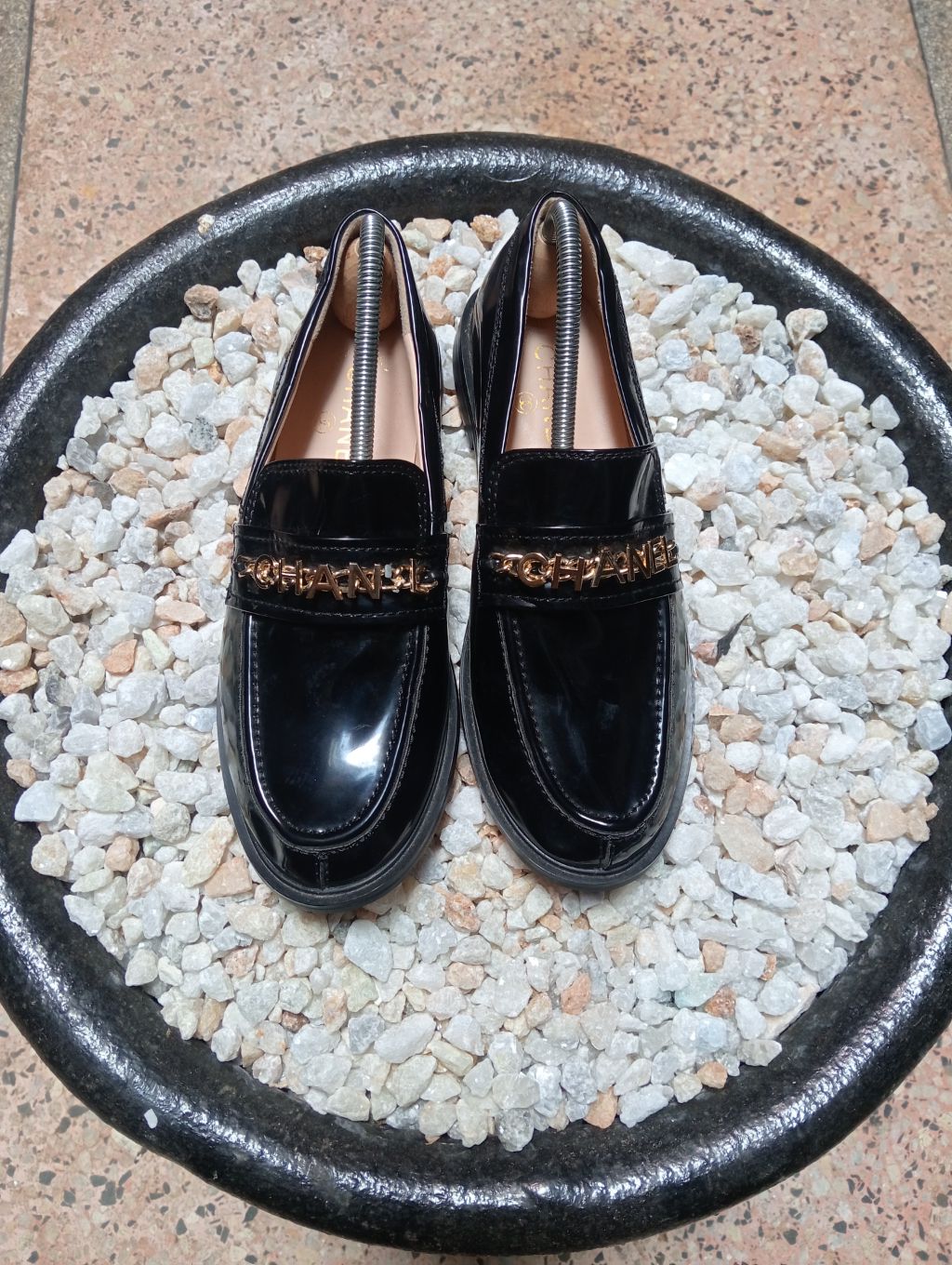 CHANNEL LOAFER 