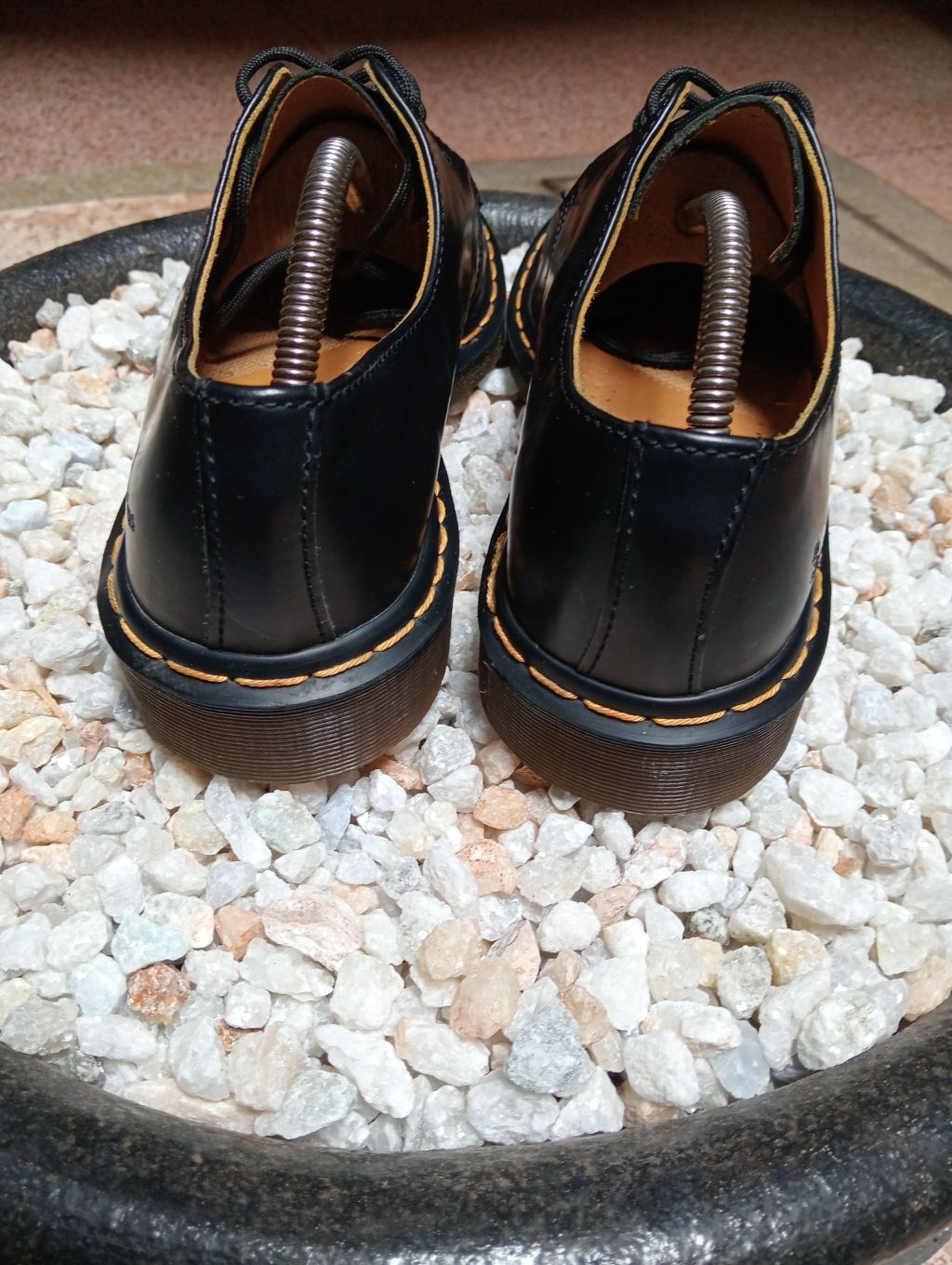 DR MARTENS 
