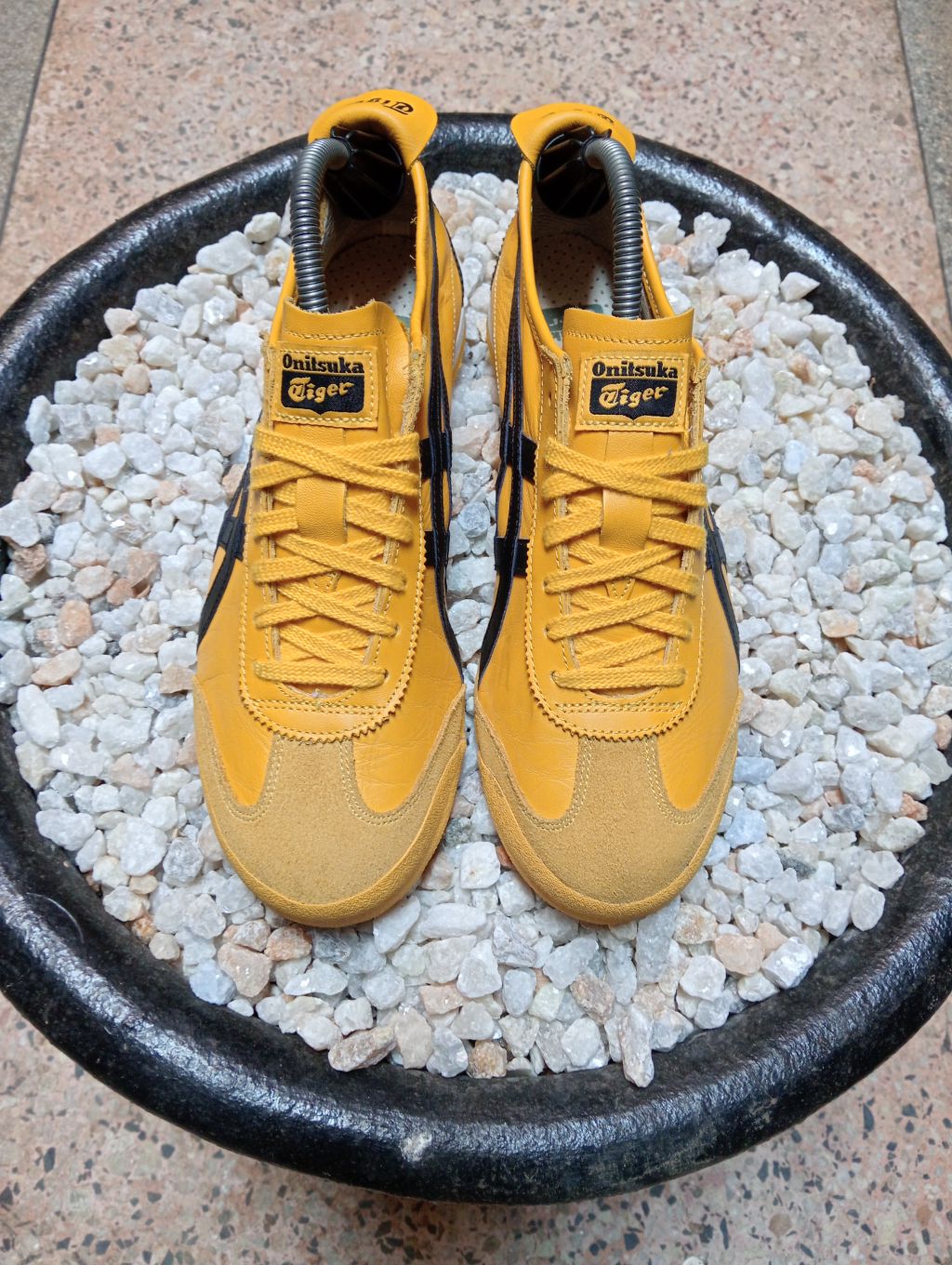 ONITSUKA TIGER 
