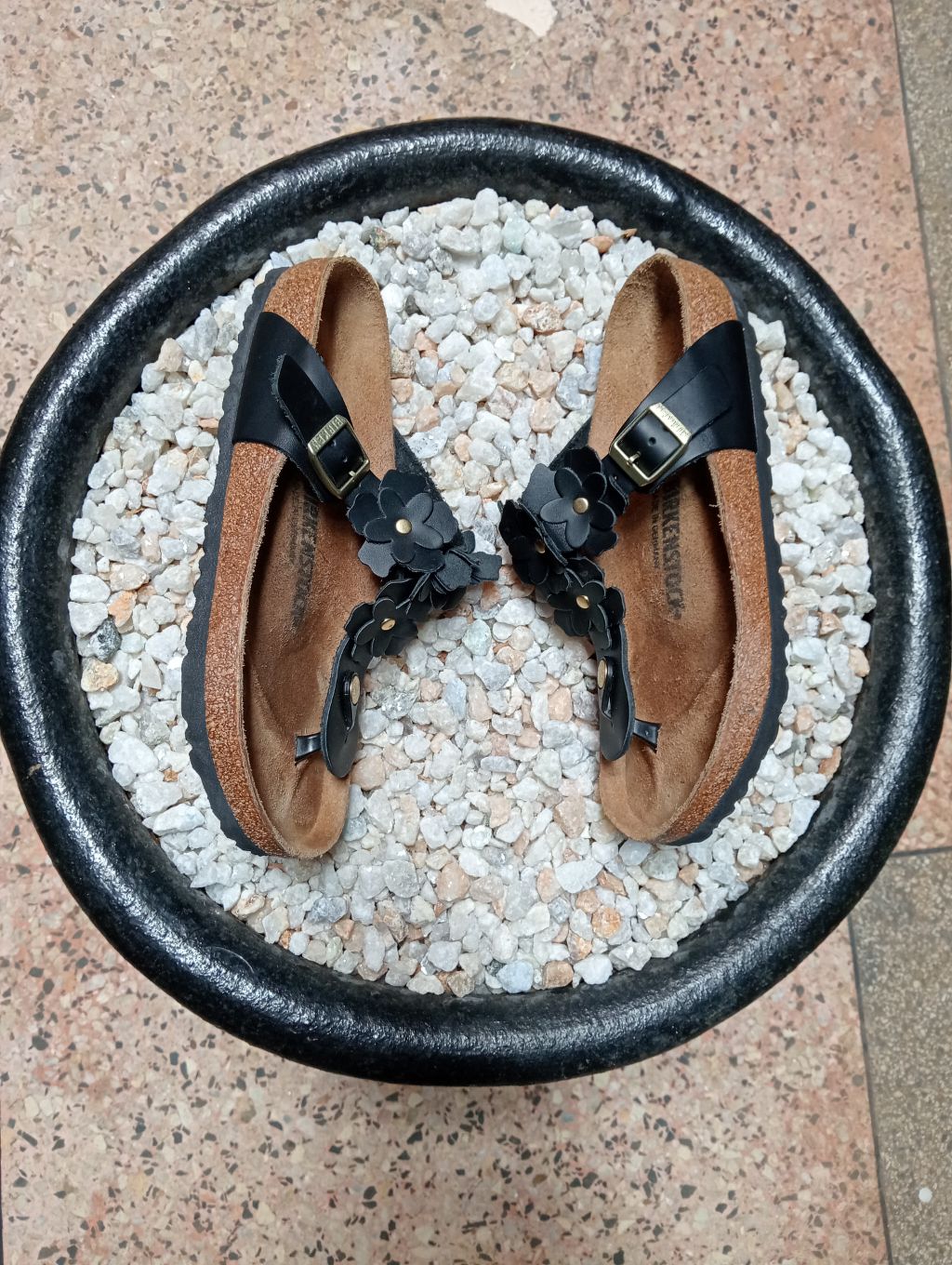 BIRKENSTOCK SANDALS 