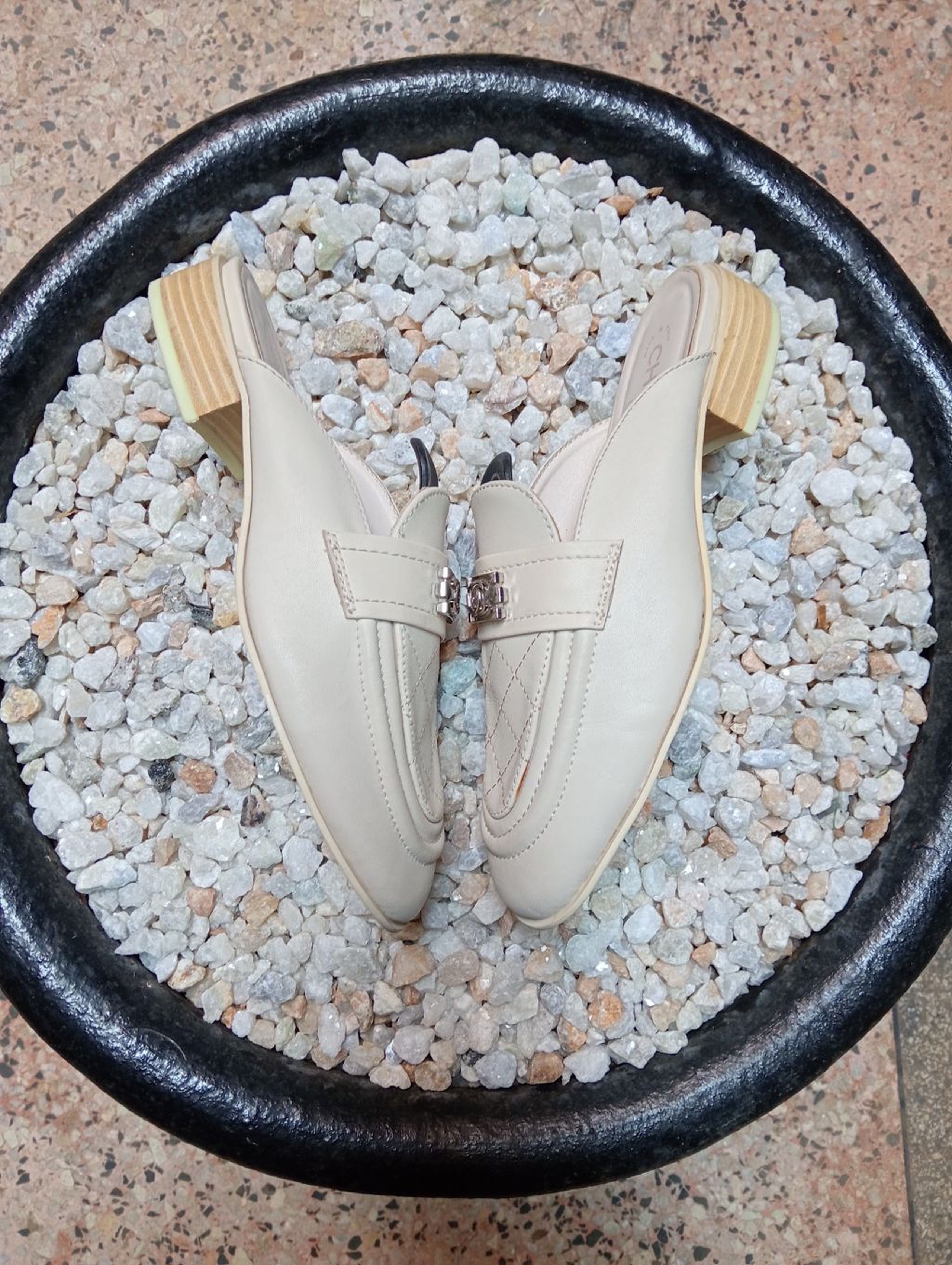CHANNEL LOAFERS