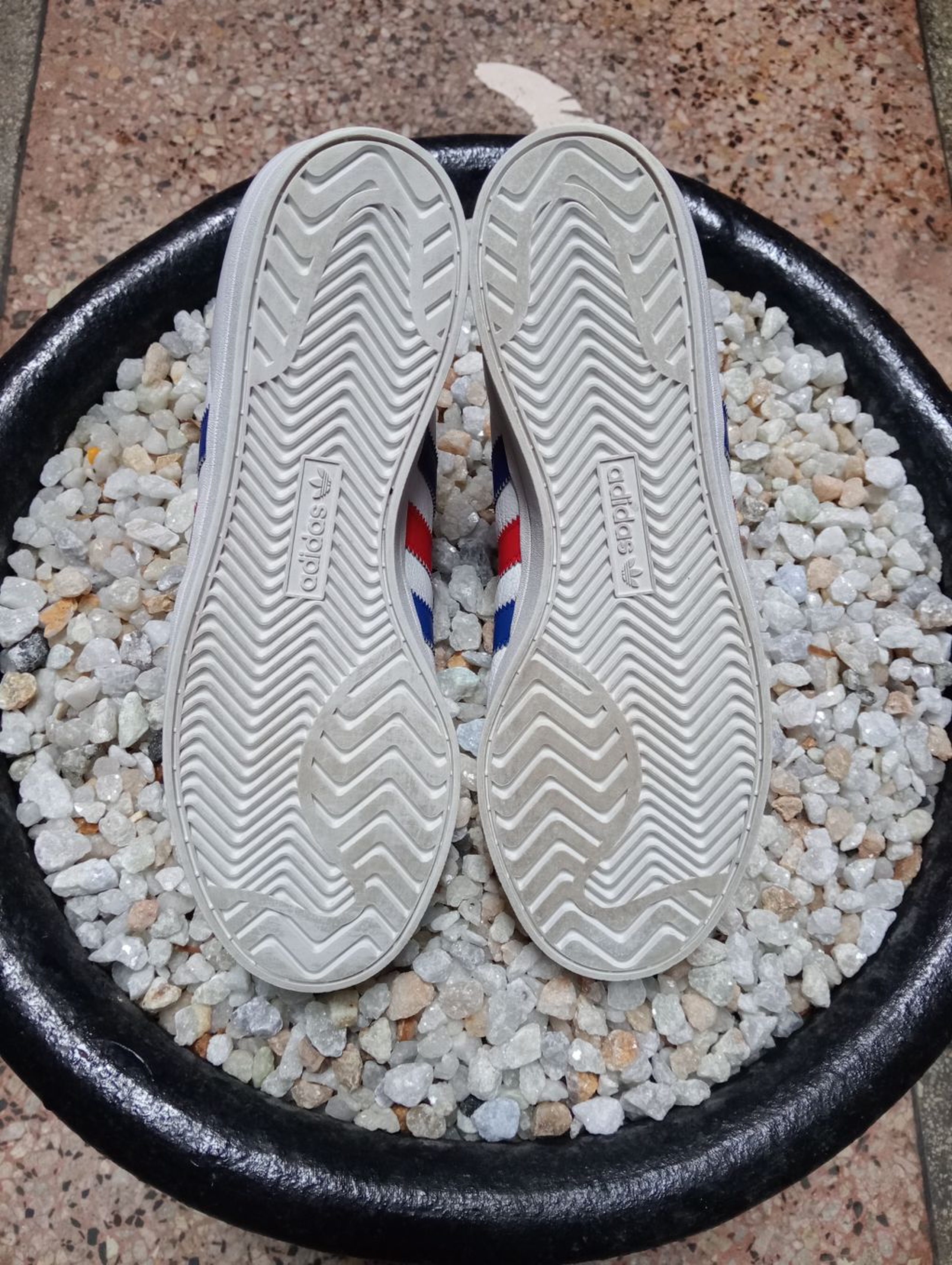 ADIDAS COAST STAR SNEAKERS 