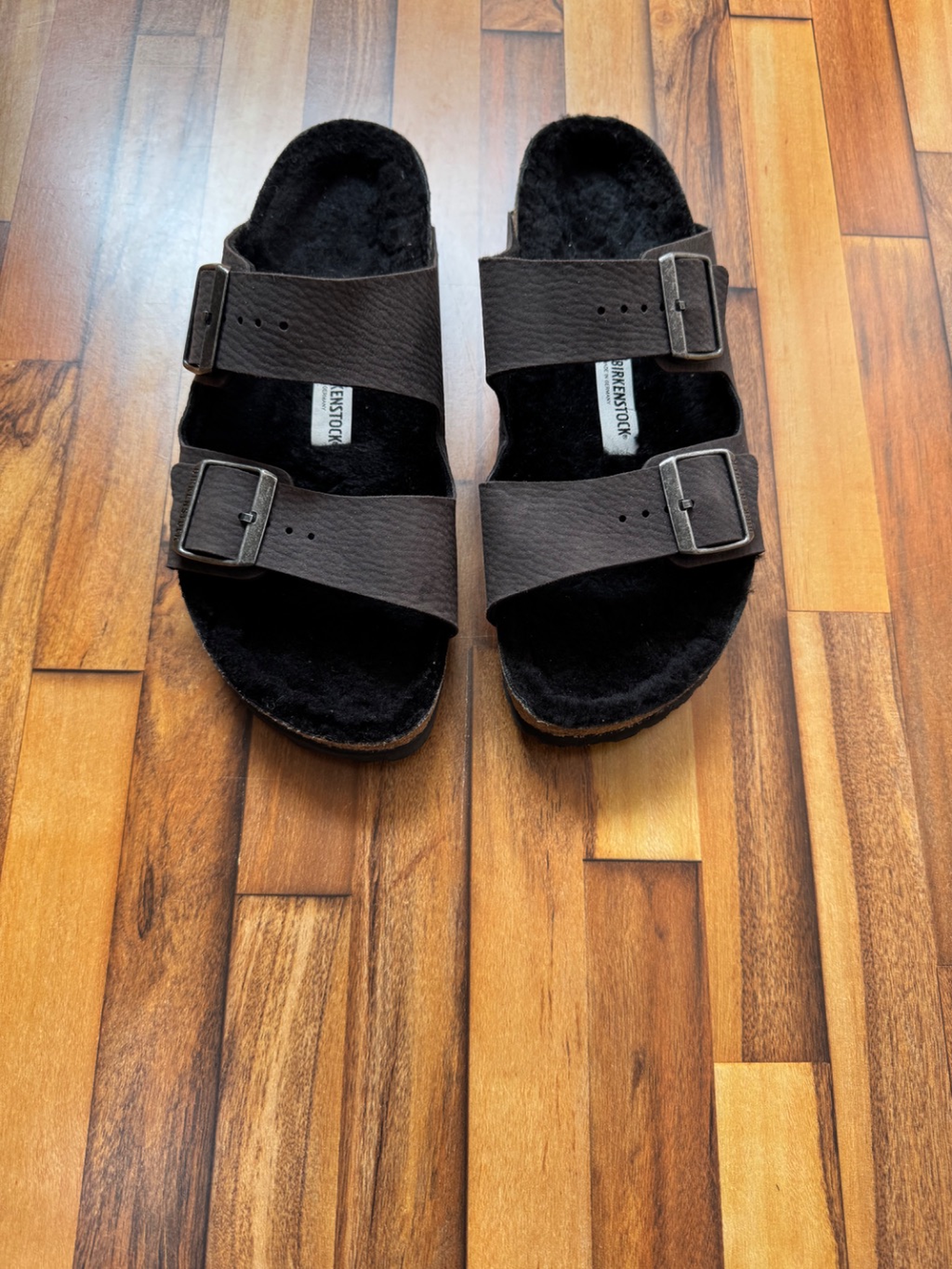 BIRKENSTOCK SANDALS 