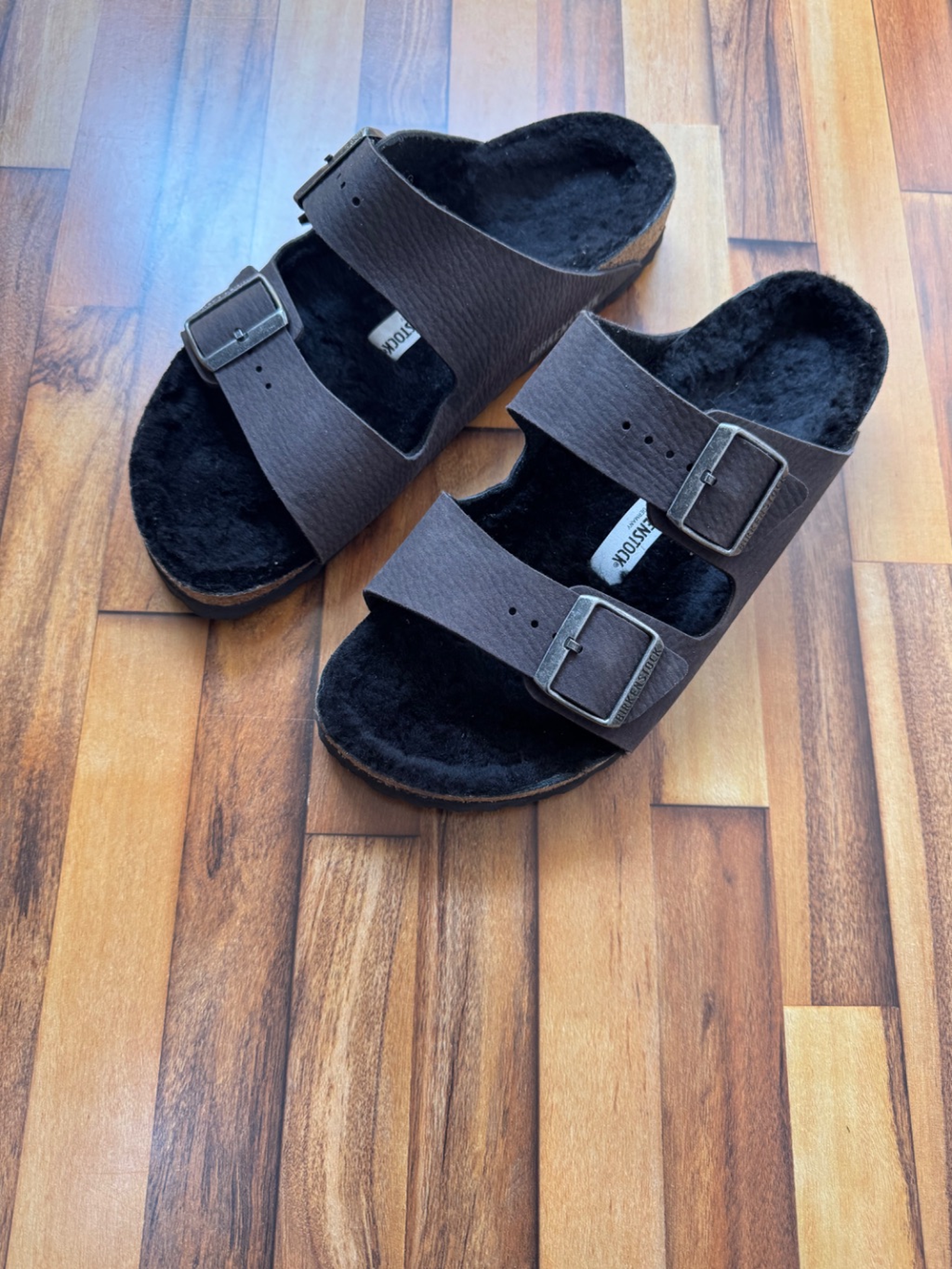 BIRKENSTOCK SANDALS 