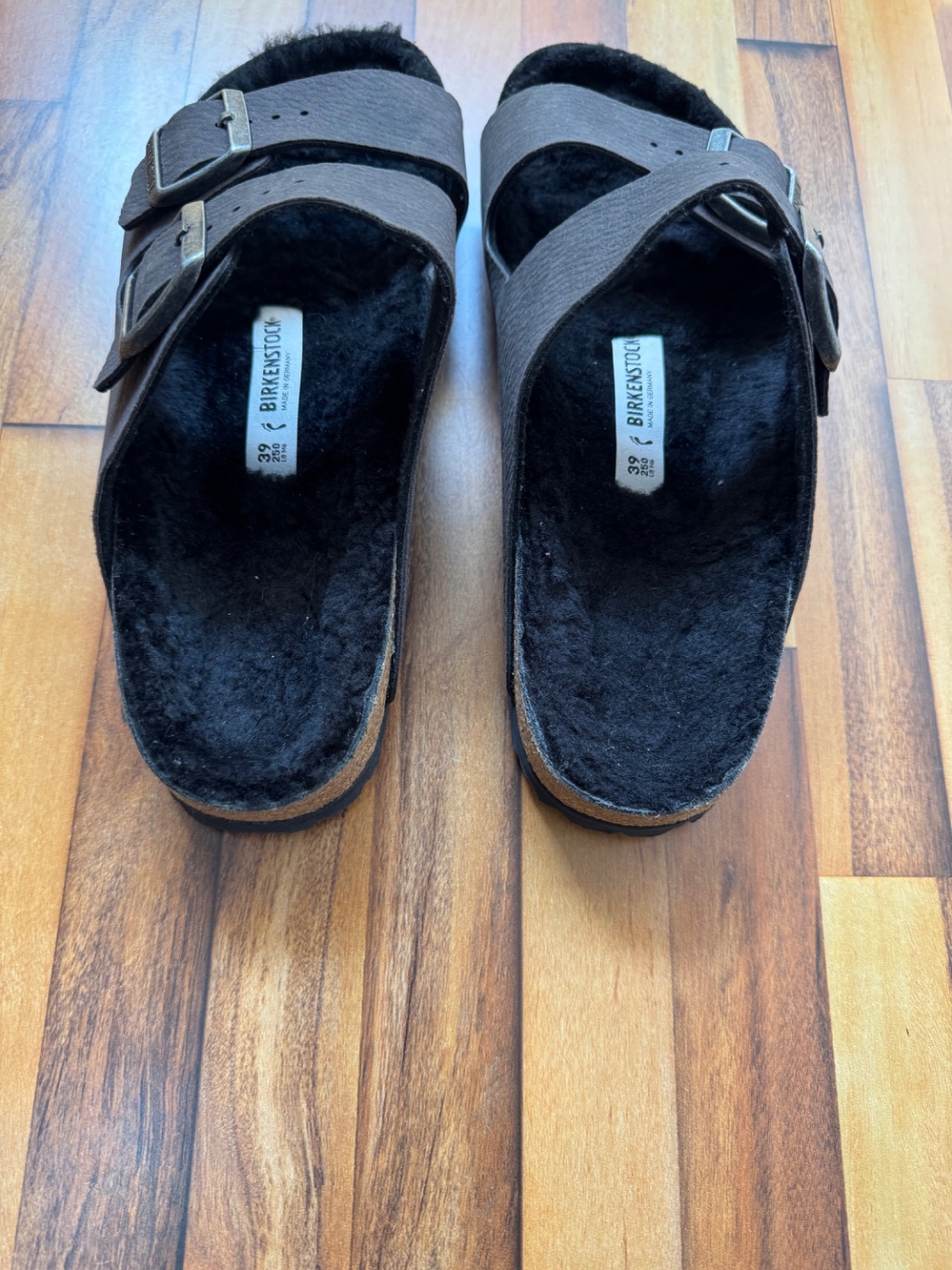BIRKENSTOCK SANDALS 