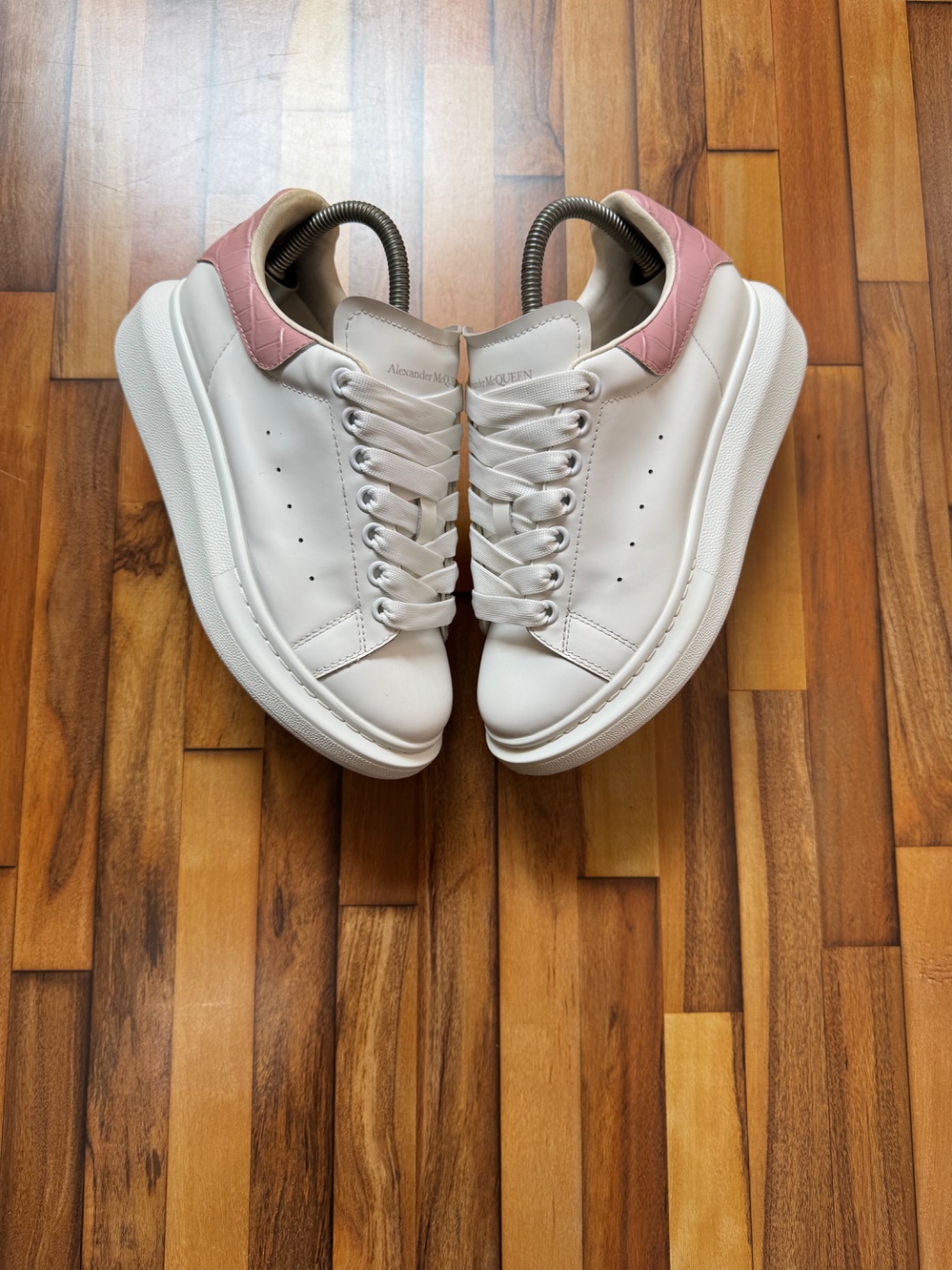 ALEXANDER MCQUEEN 