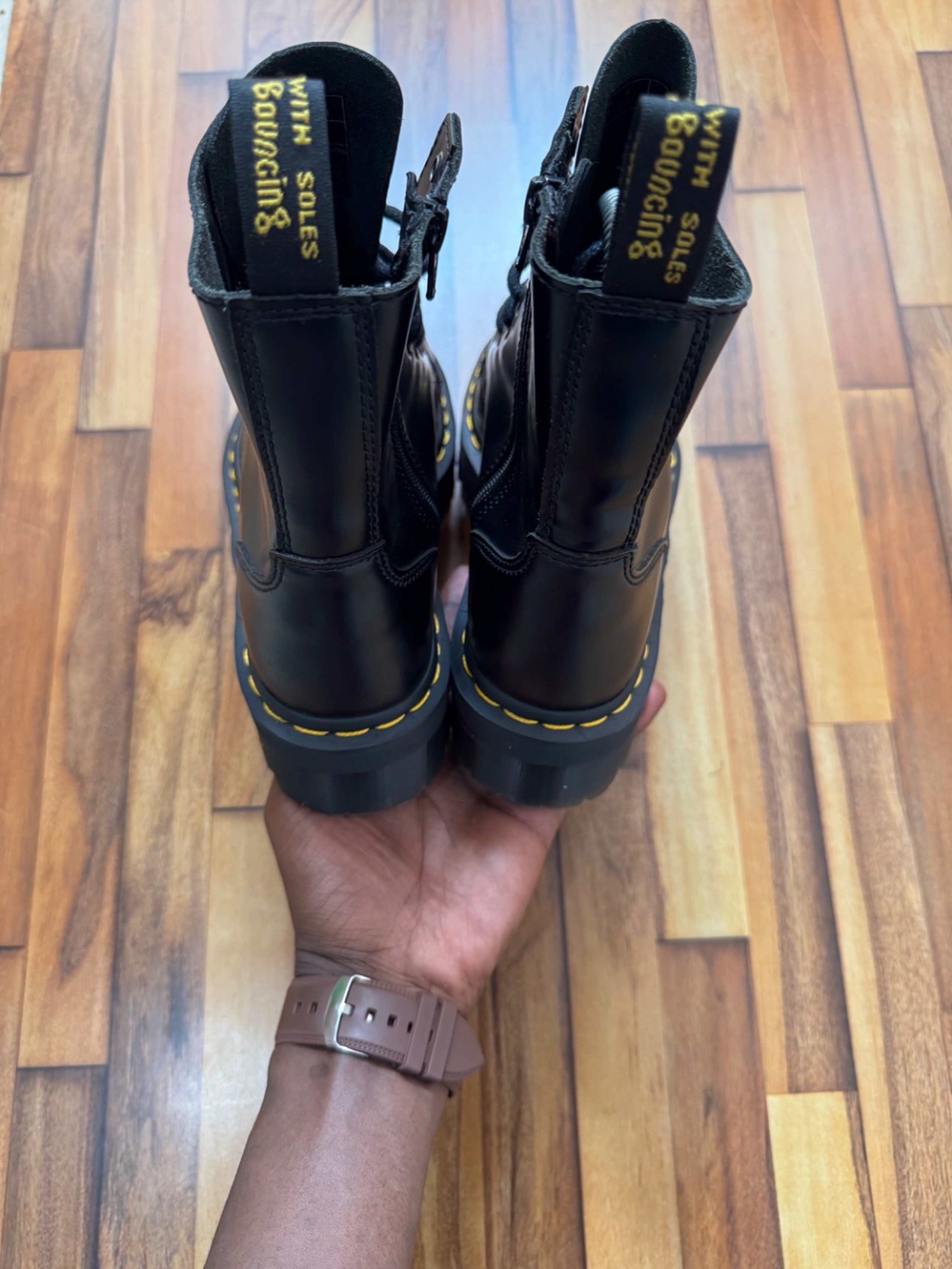 DR MARTENS PLATFORM 