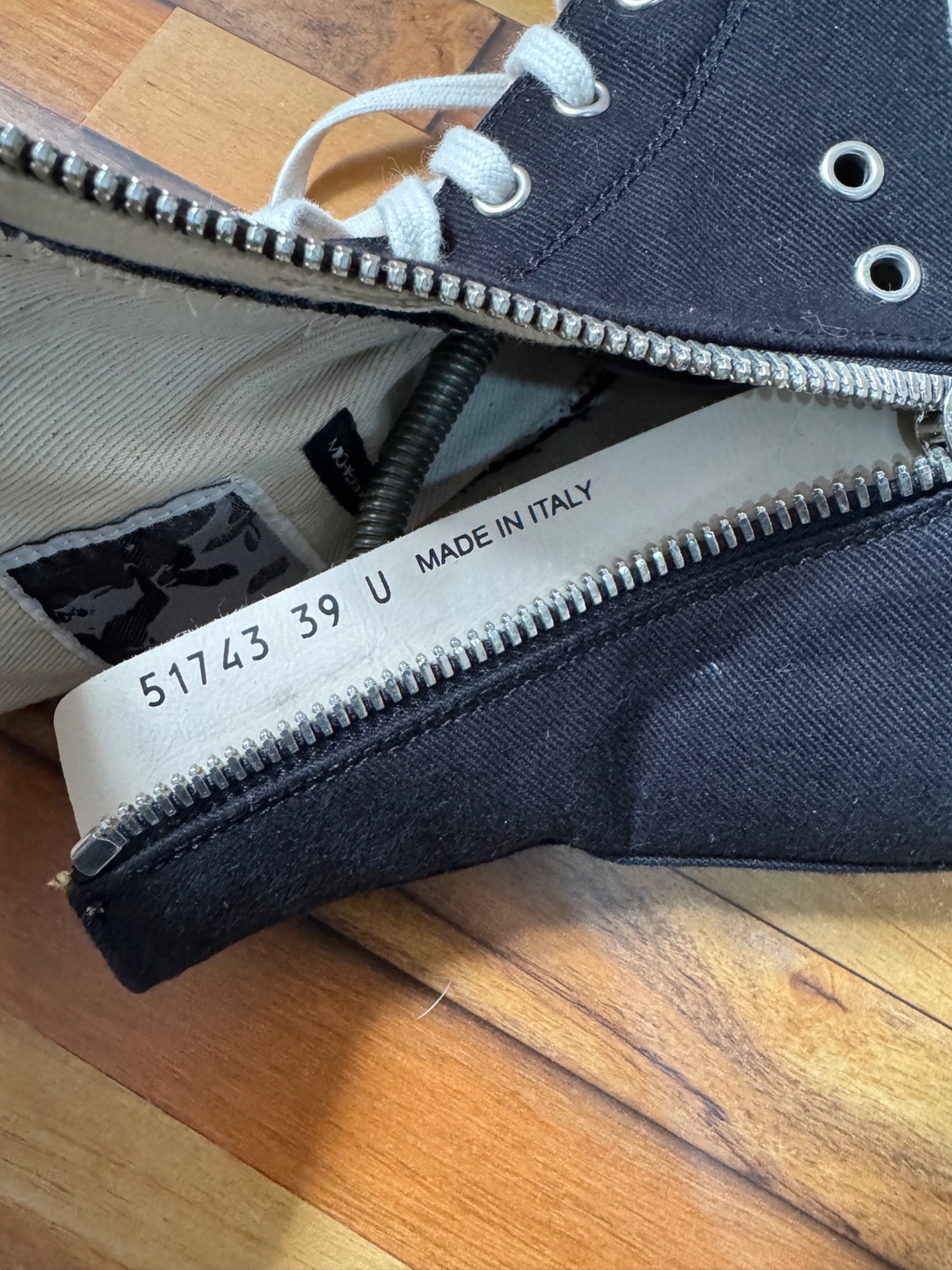 RICK OWENS DRKSHDW MEGA BUMPER 