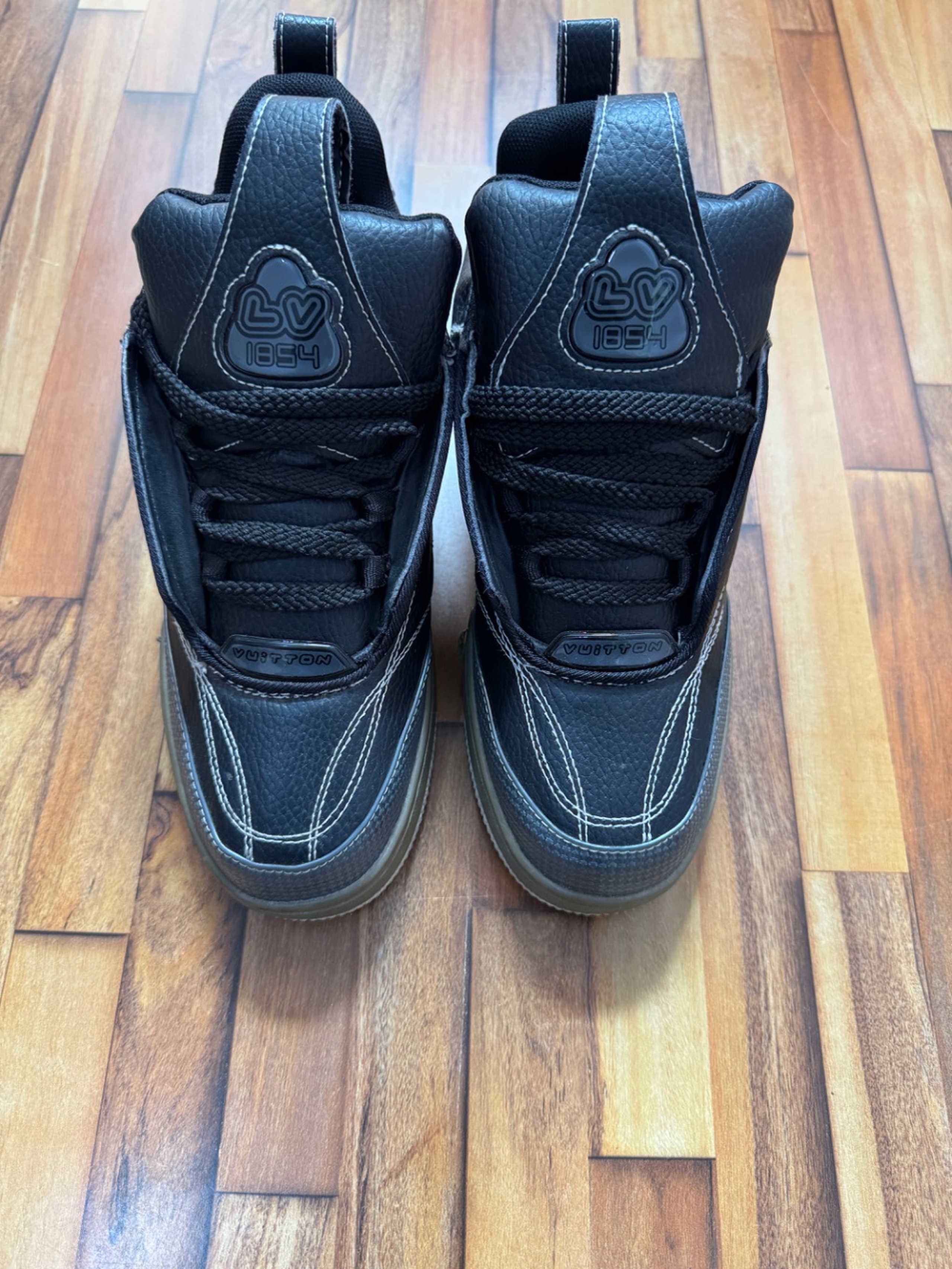 LOUIS VUITTON SKATE TRAINERS