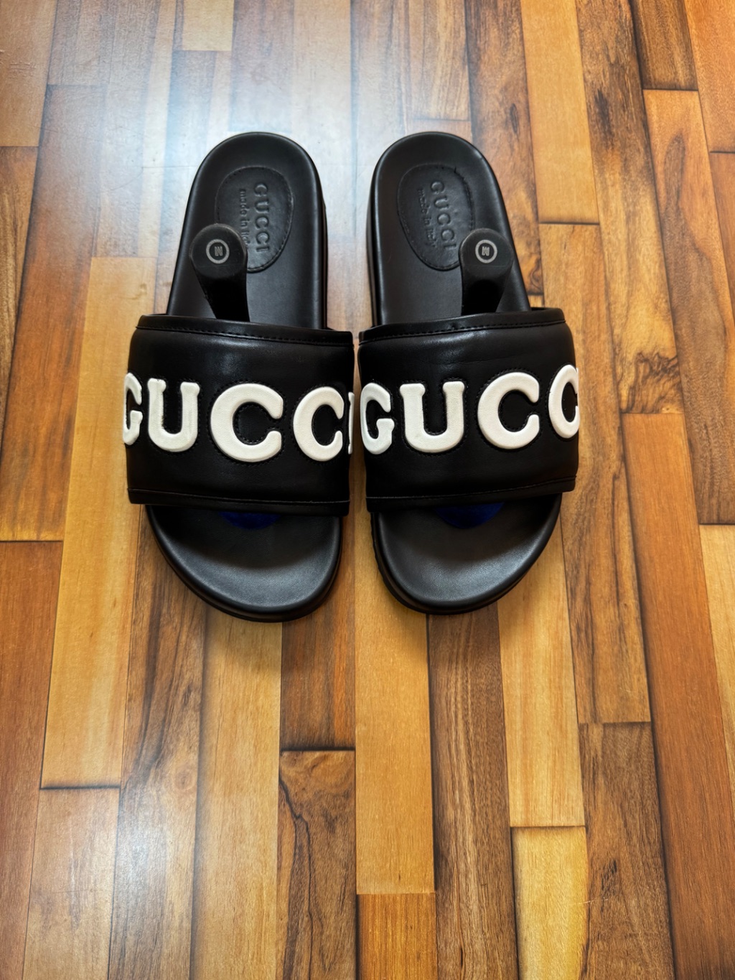 GUCCI SLIDES 🖤
