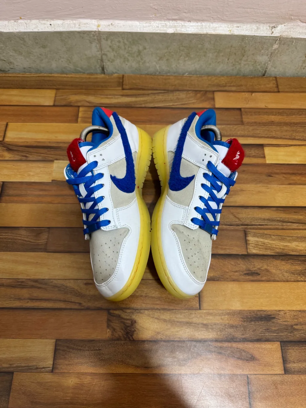 NIKE DUNKS
