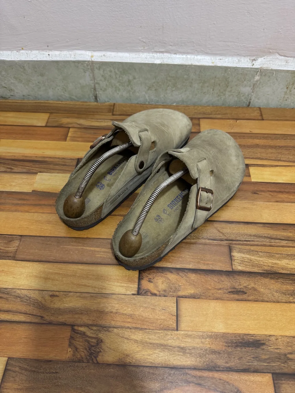 BIRKENSTOCK CLOGS 🤎