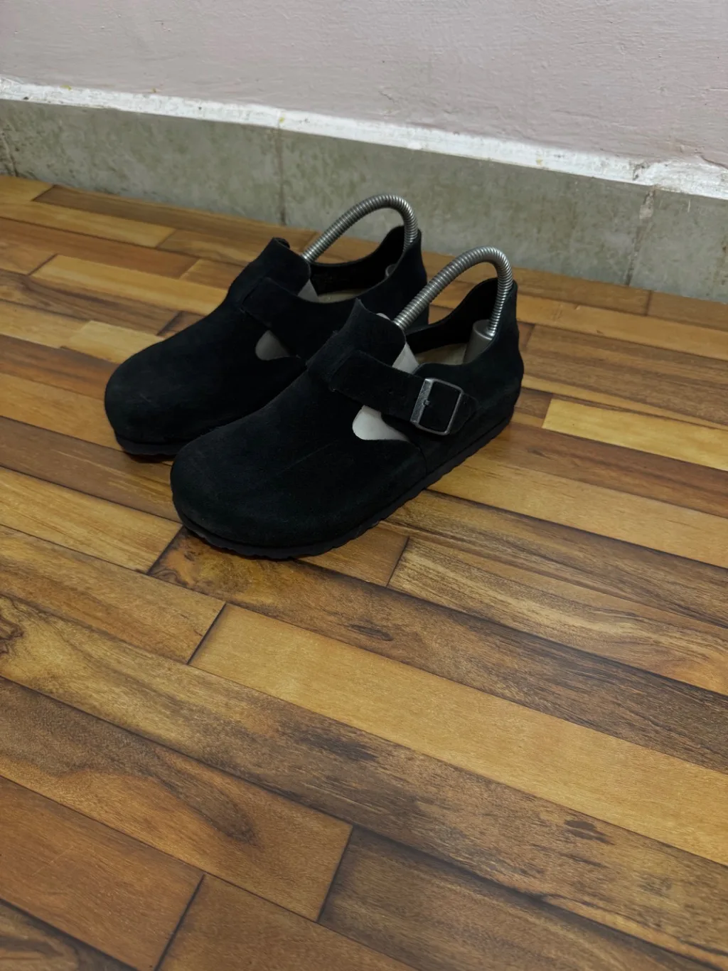 BIRKENSTOCK LONDON CLOGS