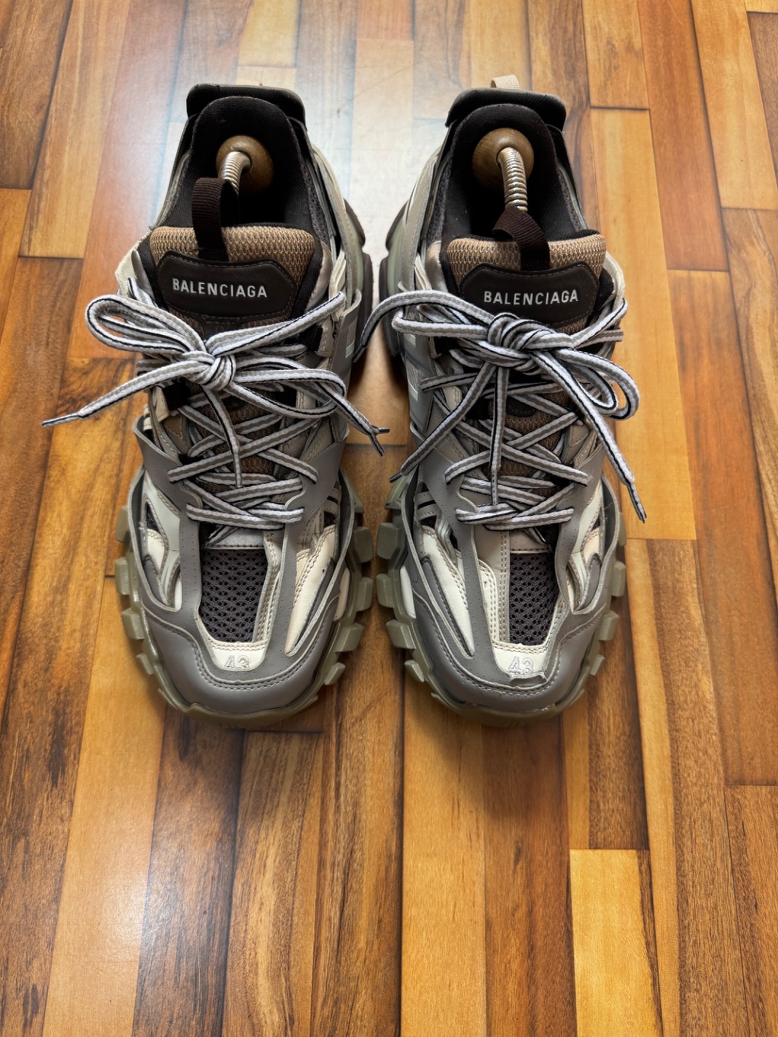 BALENCIAGA TRACK